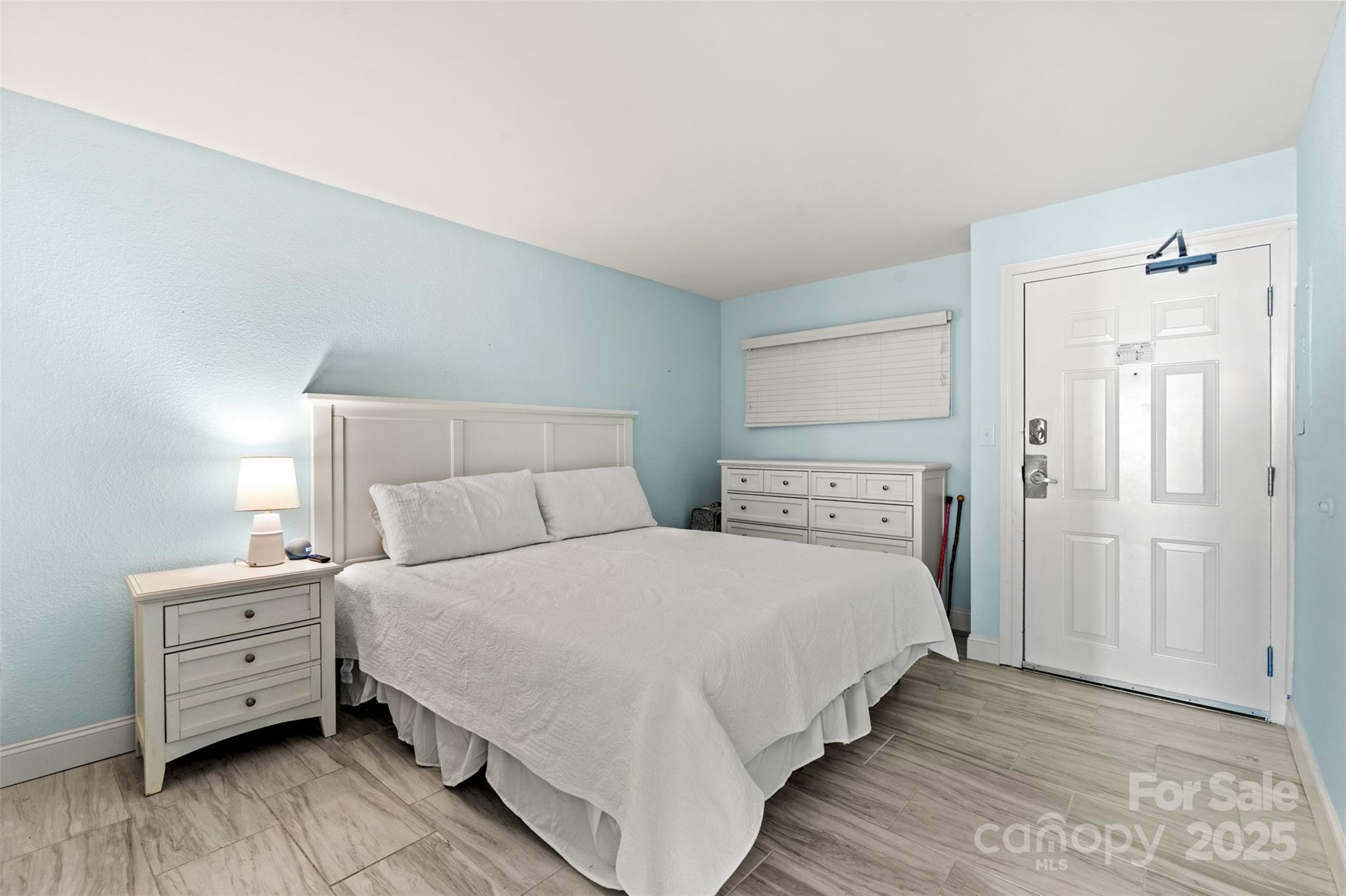 2310 N Ocean Boulevard 202 Property Photo 8