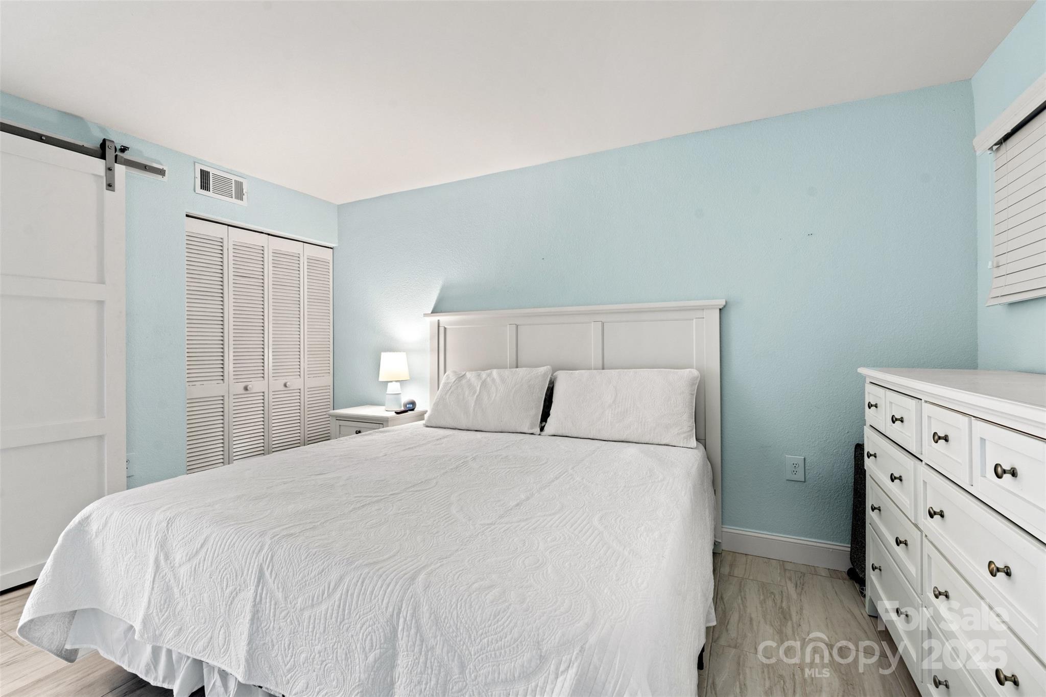 2310 N Ocean Boulevard 202 Property Photo 10