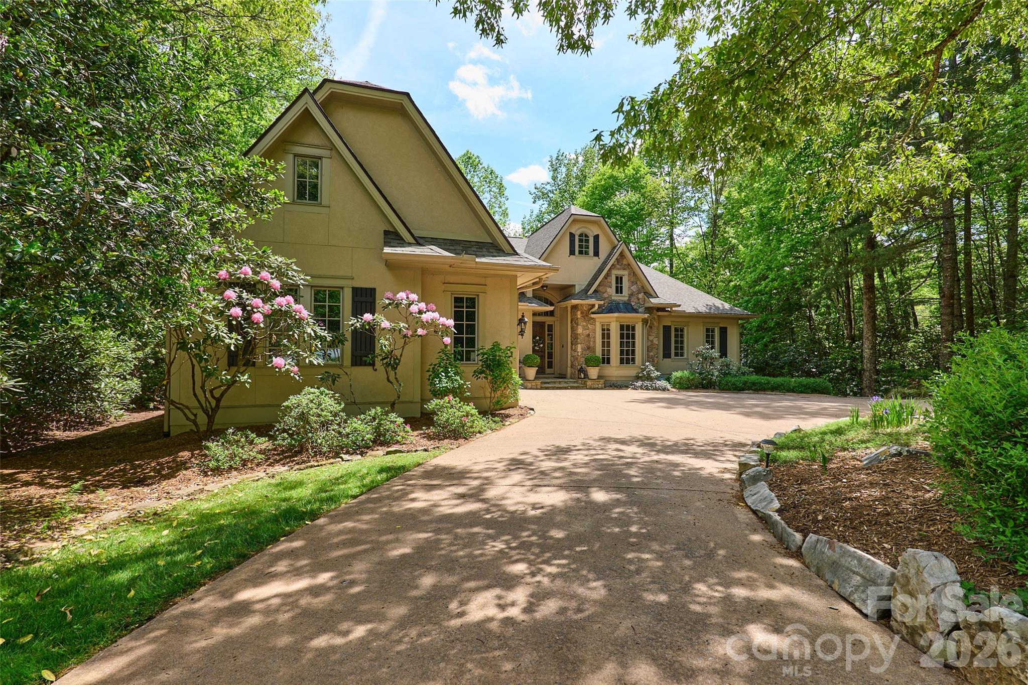 249 Pine Mountain Trail Property Photo 2