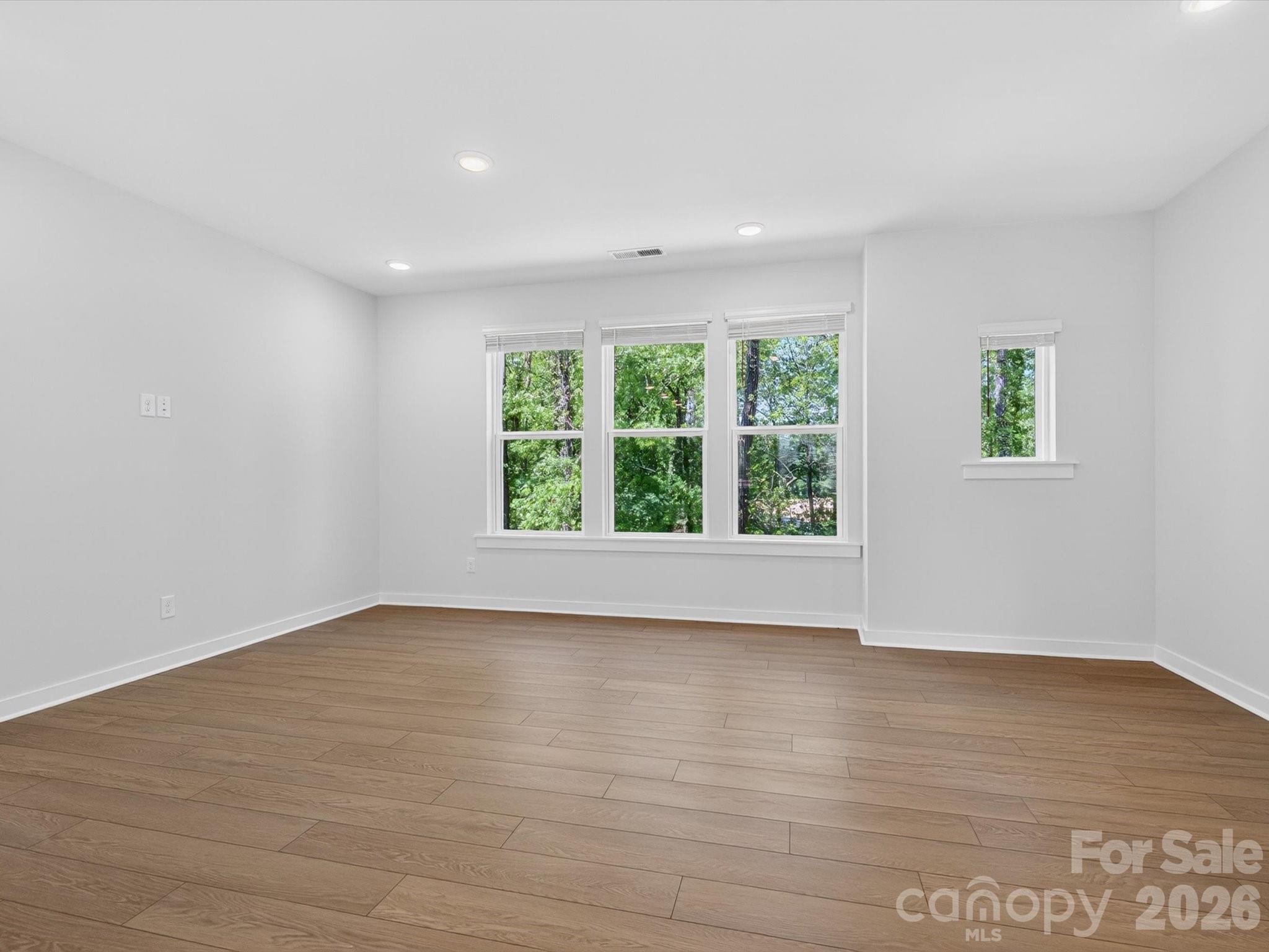 1526 Lithium Lane Property Photo 6