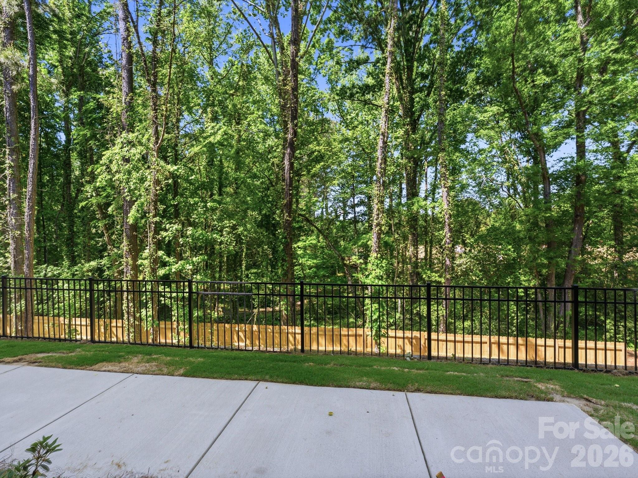 1526 Lithium Lane Property Photo 24