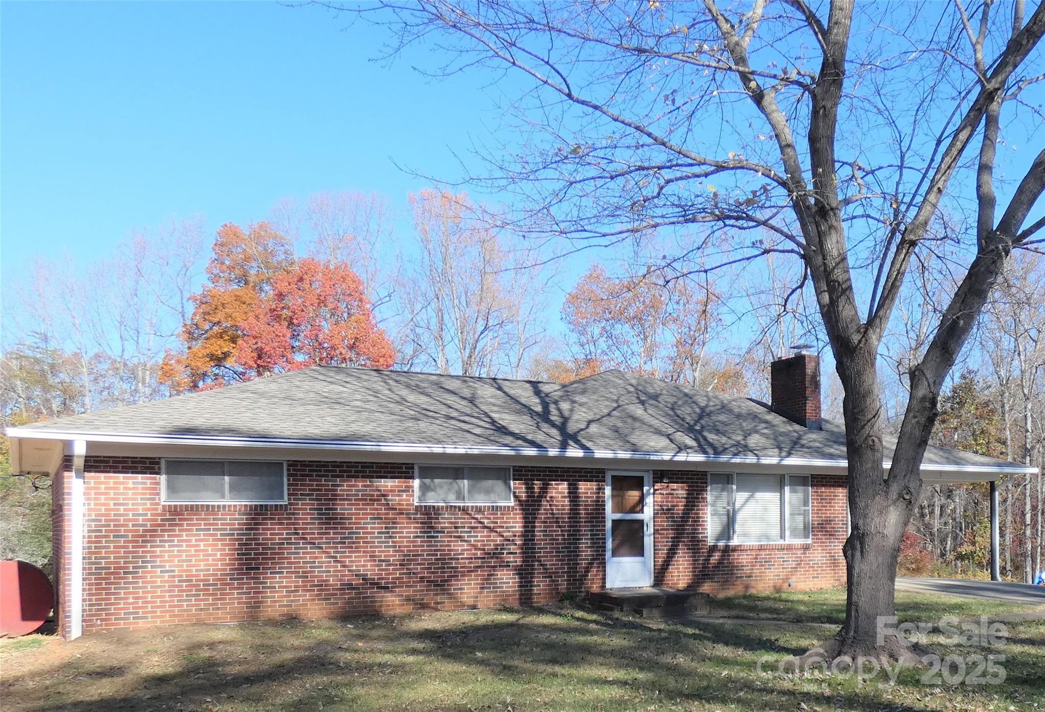 150 Fonda Road Property Photo 1