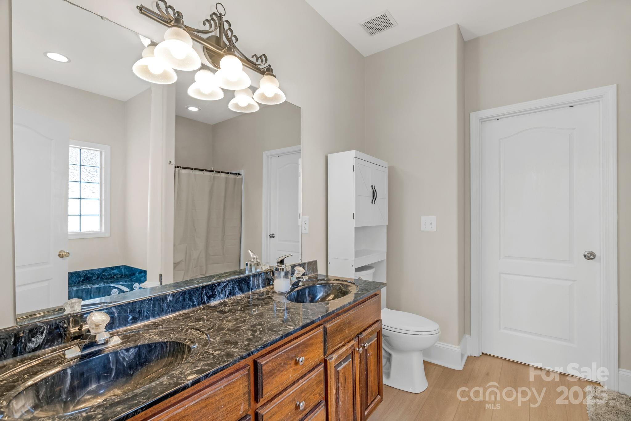 2227 Keswick Lane Property Photo 27