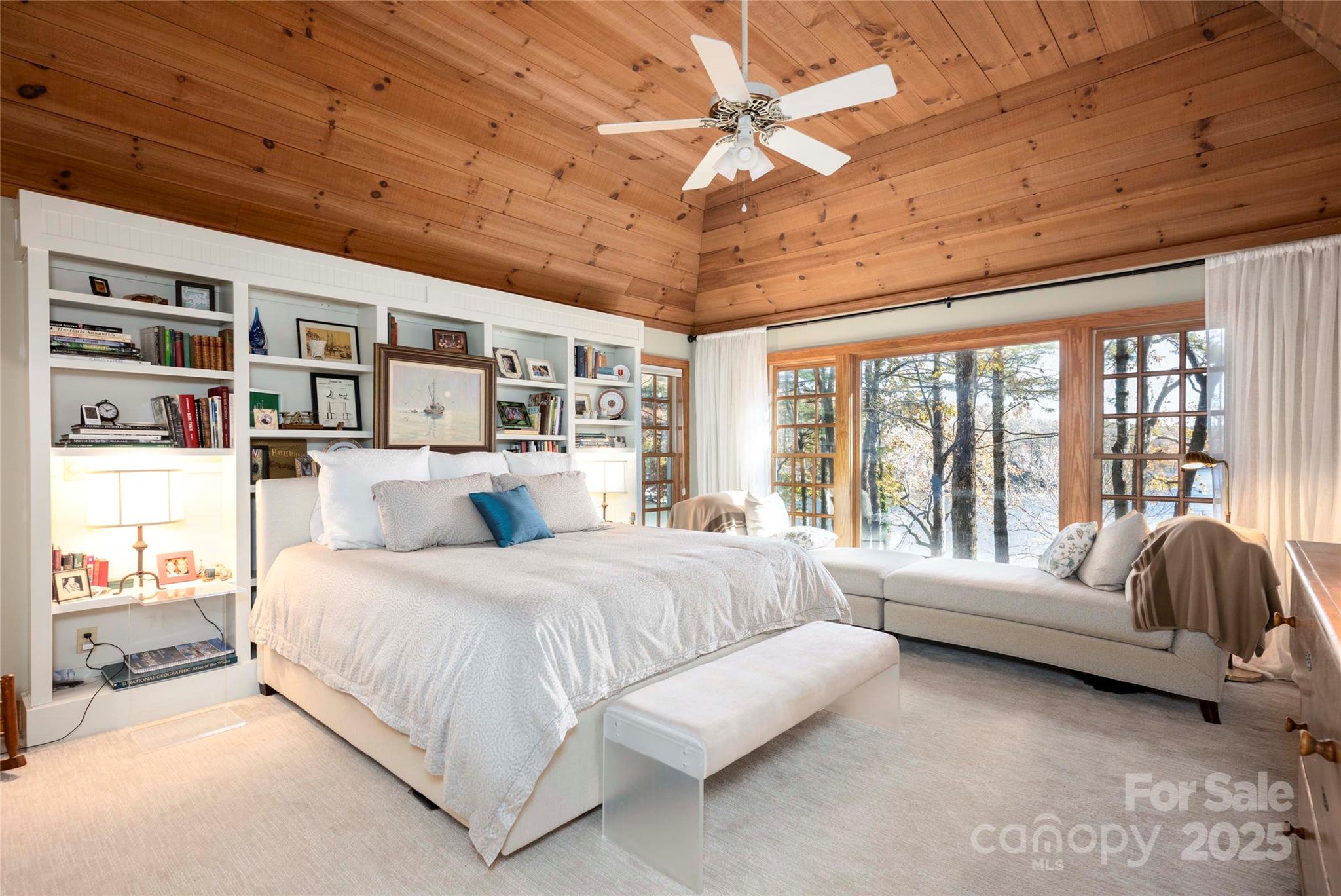 132 Red Bird Circle Property Photo 8