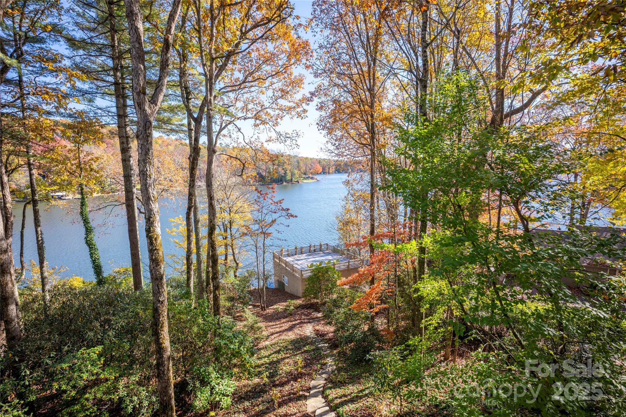 132 Red Bird Circle Property Photo 14
