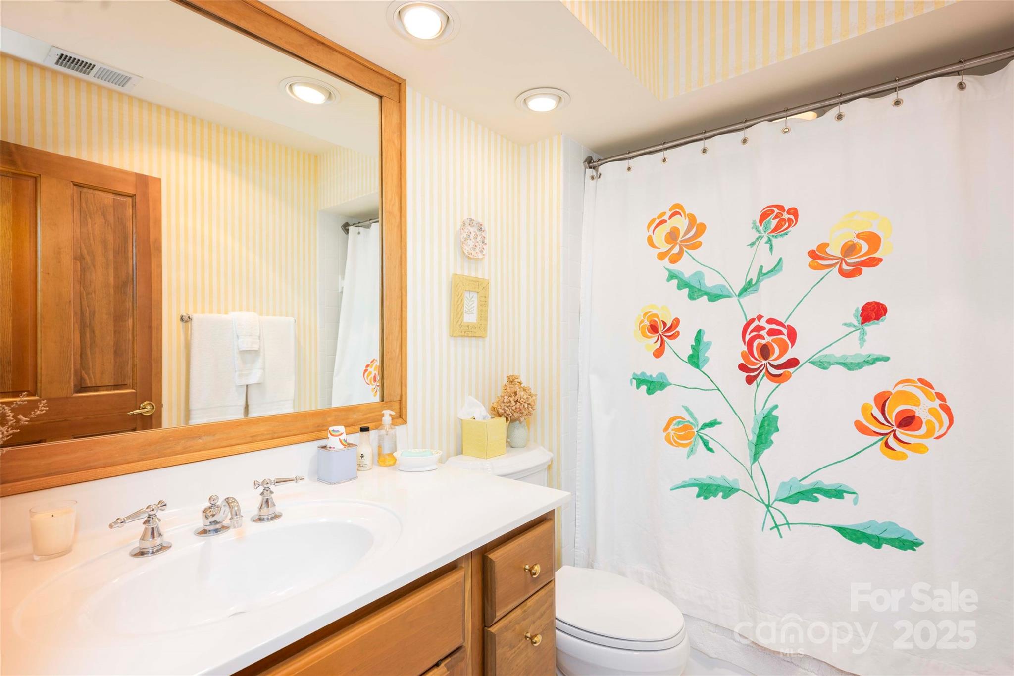 132 Red Bird Circle Property Photo 16