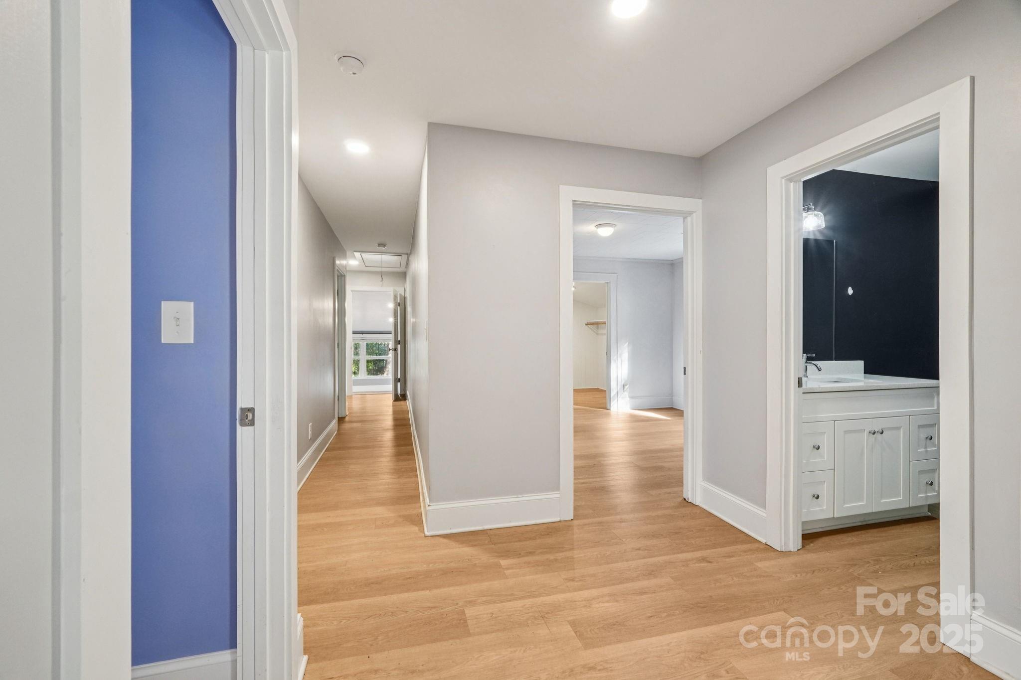 611 Sumner Street Property Photo 13