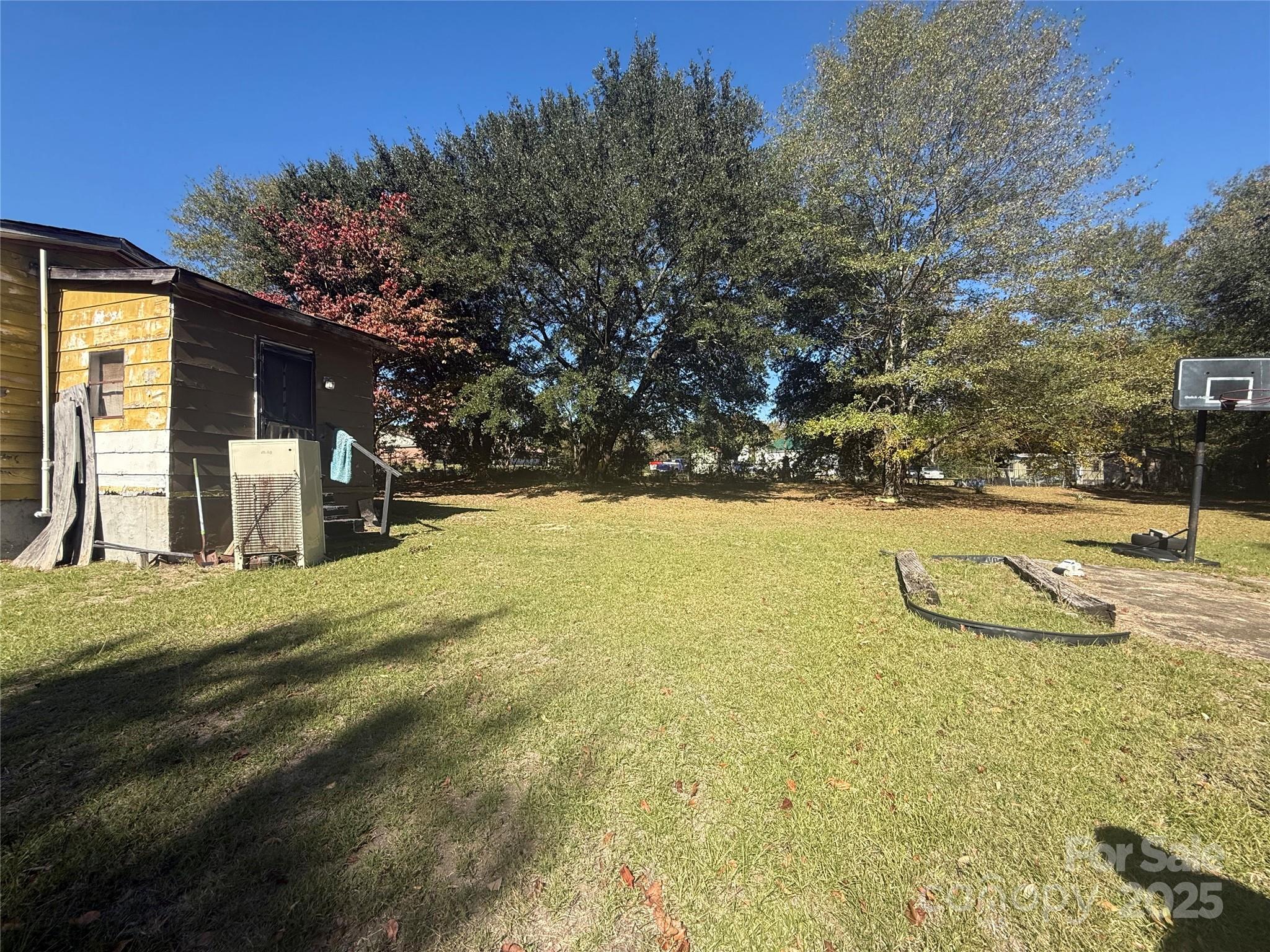 517 Peru Road Property Photo 9