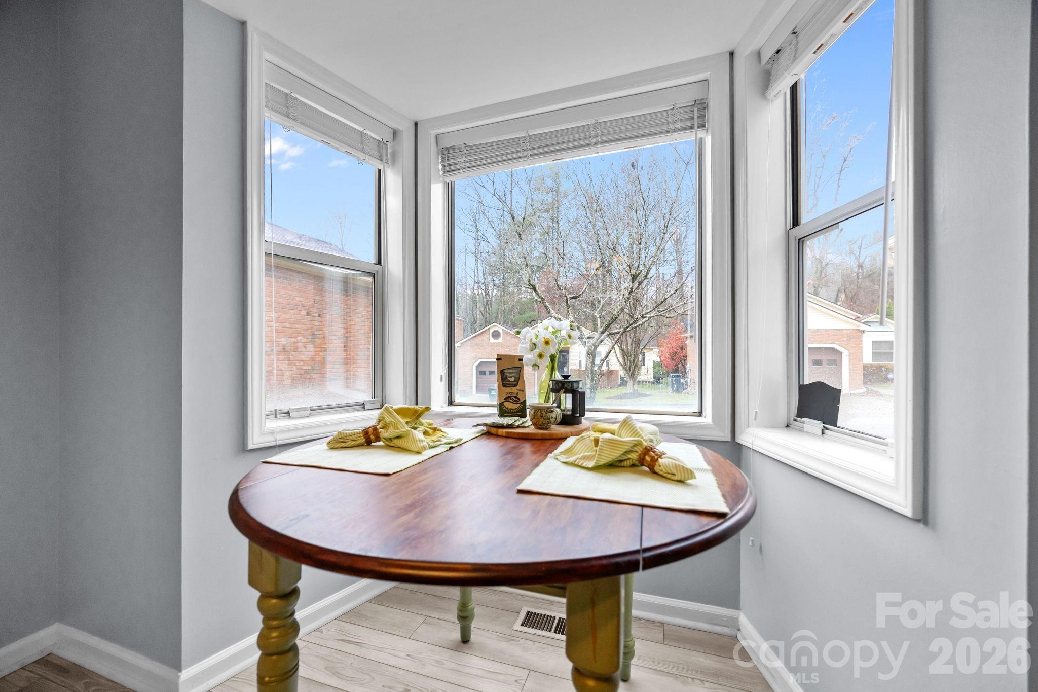 125 Exeter Court Property Photo 15