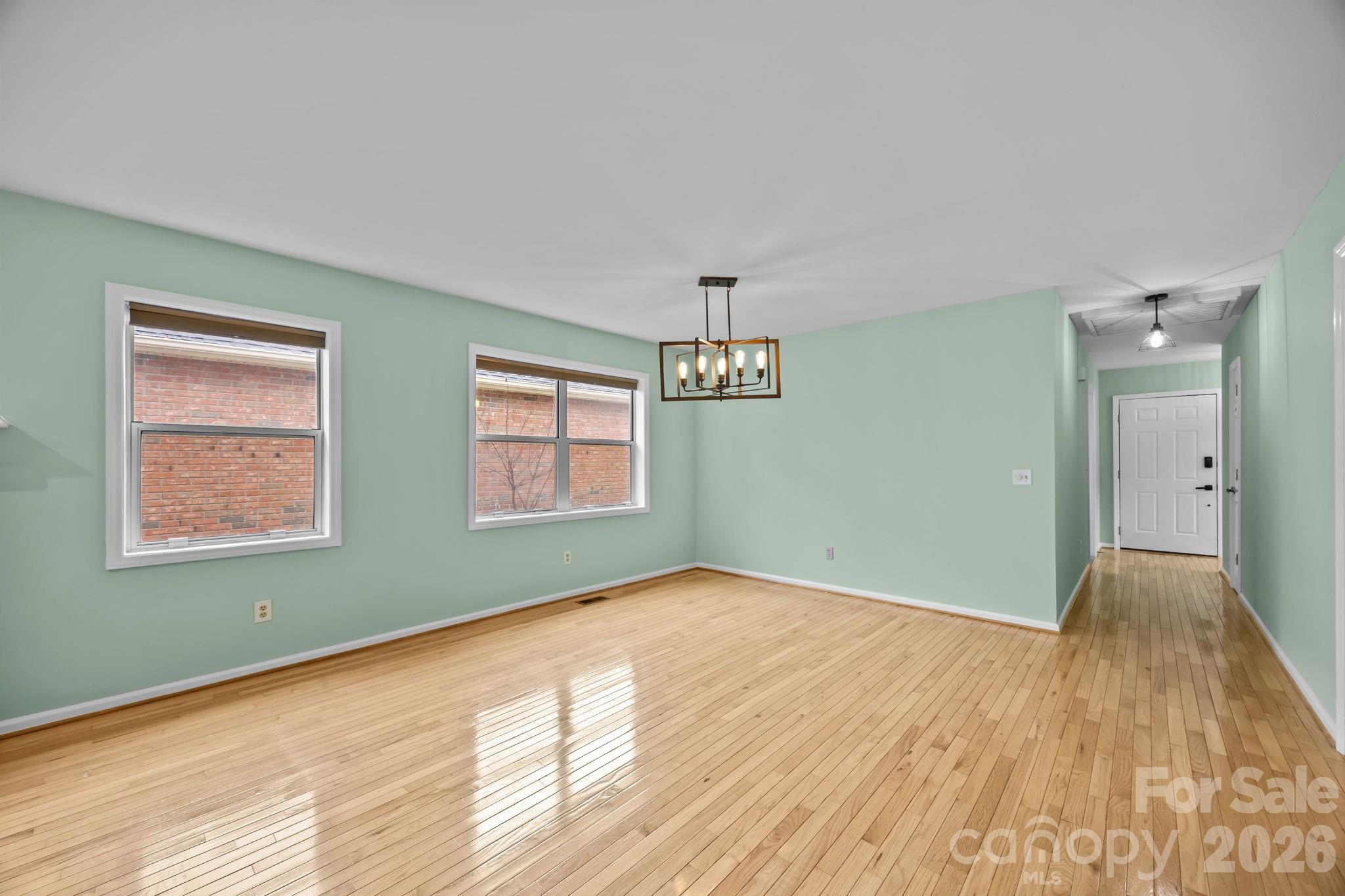 125 Exeter Court Property Photo 19