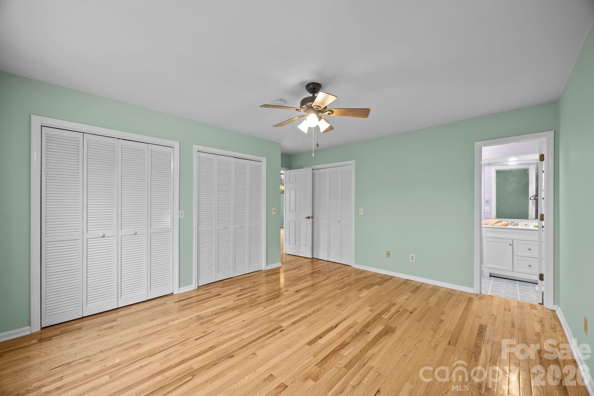 125 Exeter Court Property Photo 27