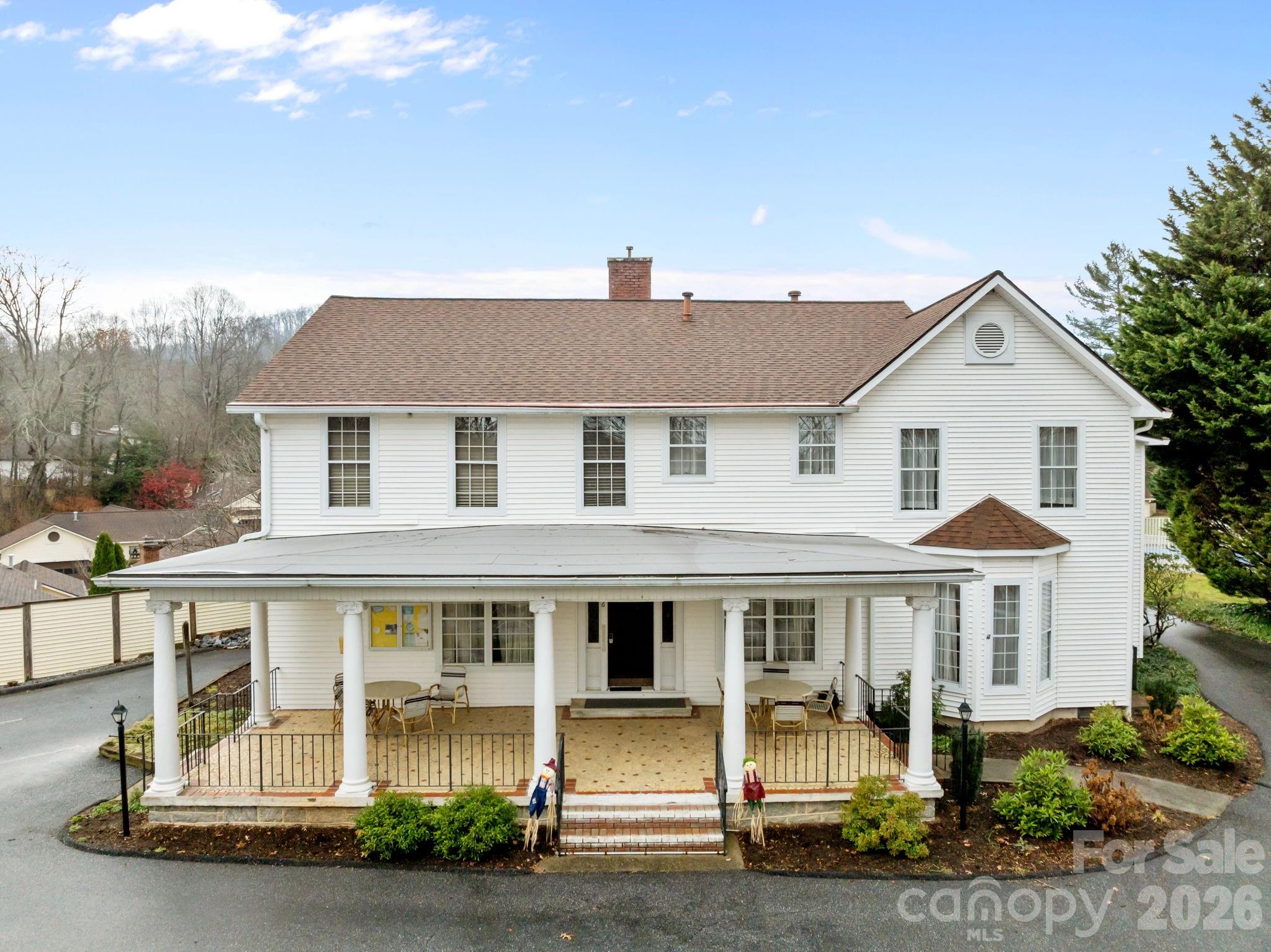 125 Exeter Court Property Photo 37