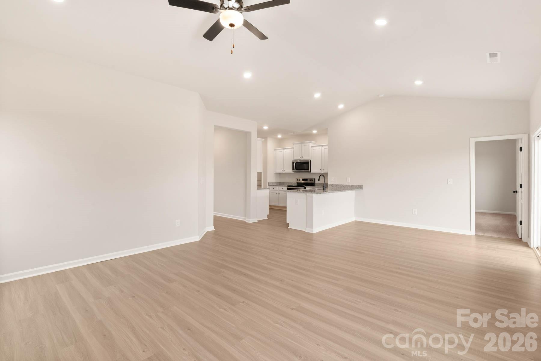 421 Robindale Court Property Photo 4