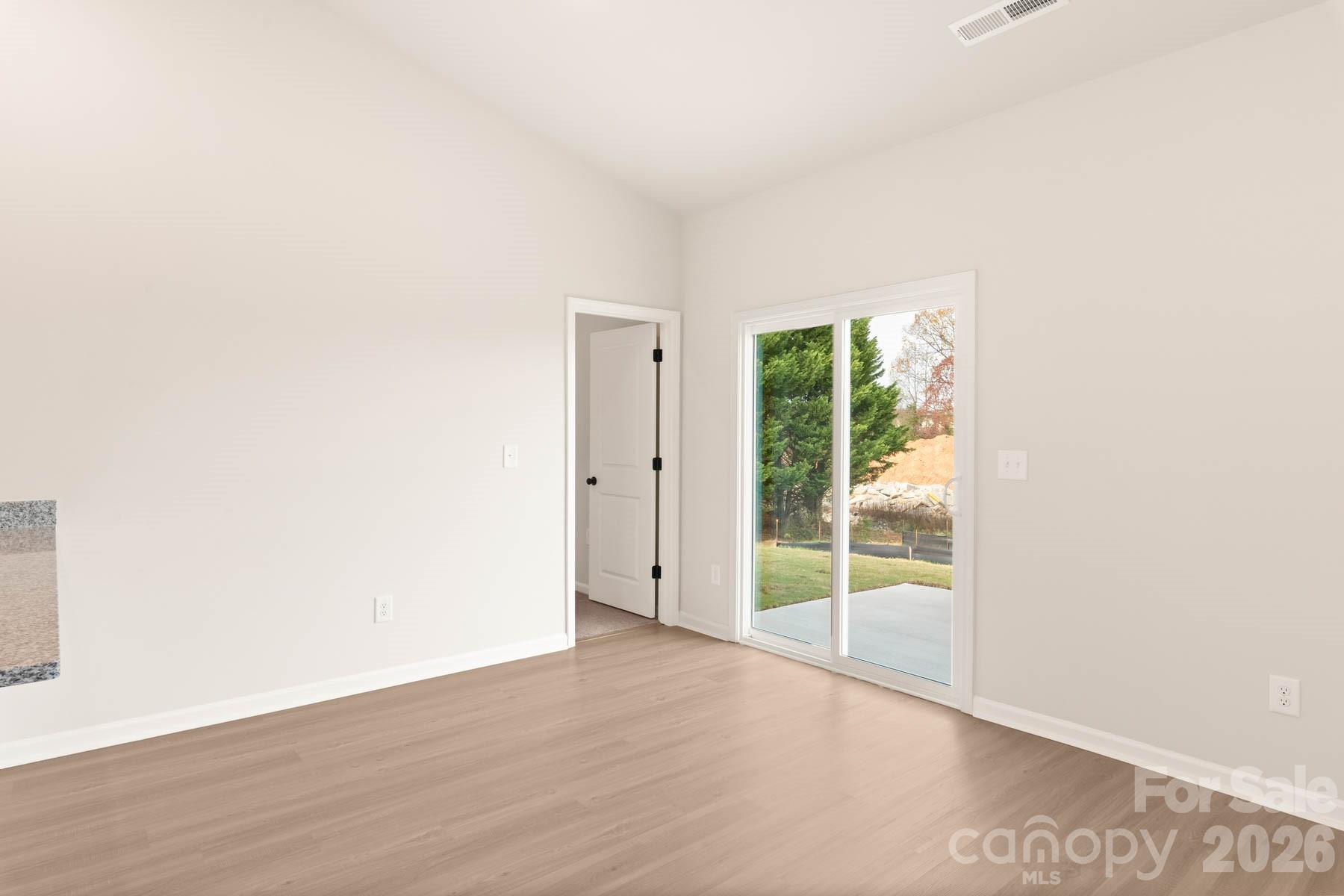 421 Robindale Court Property Photo 11