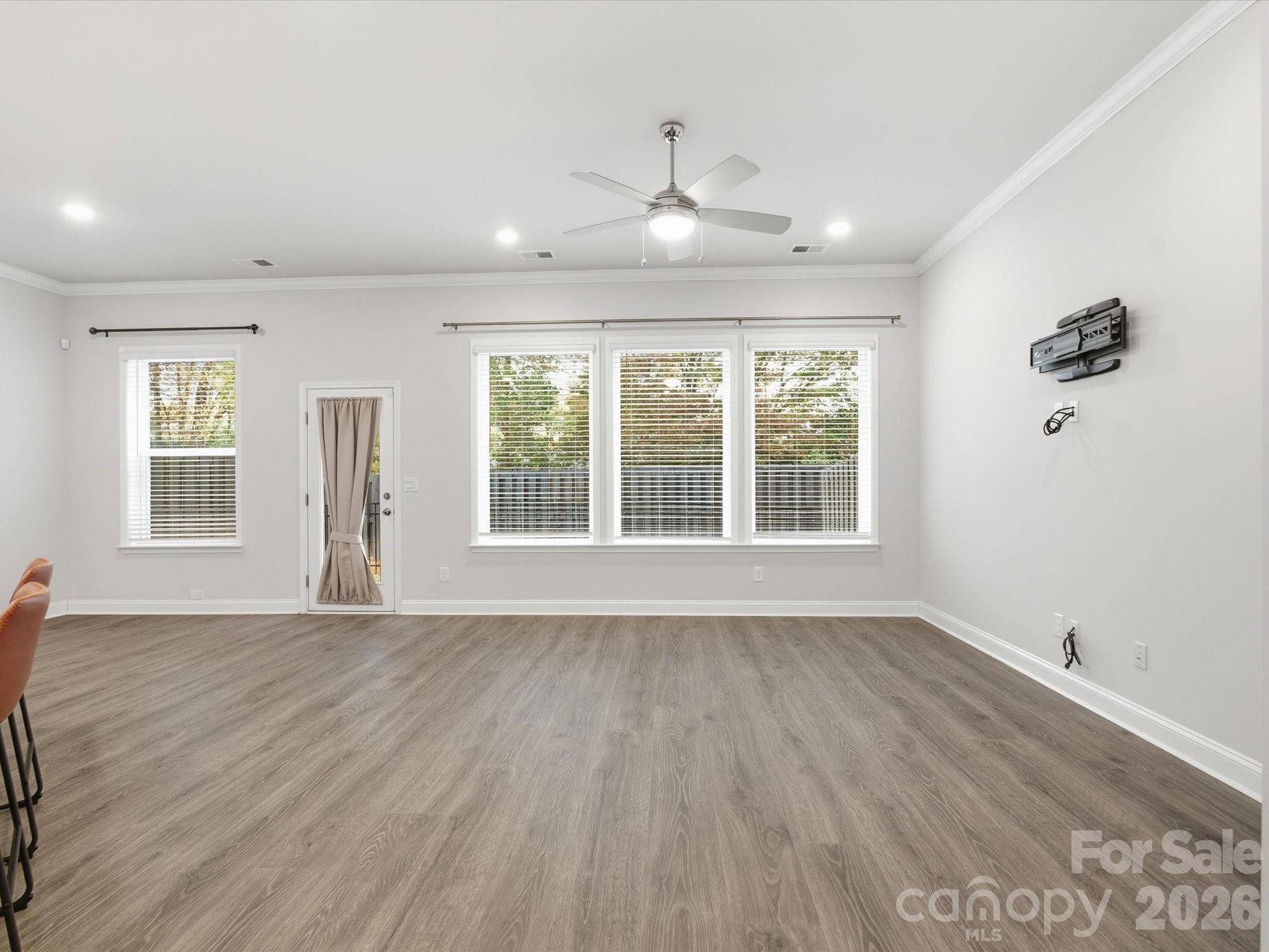 8018 Houser Street Property Photo 19