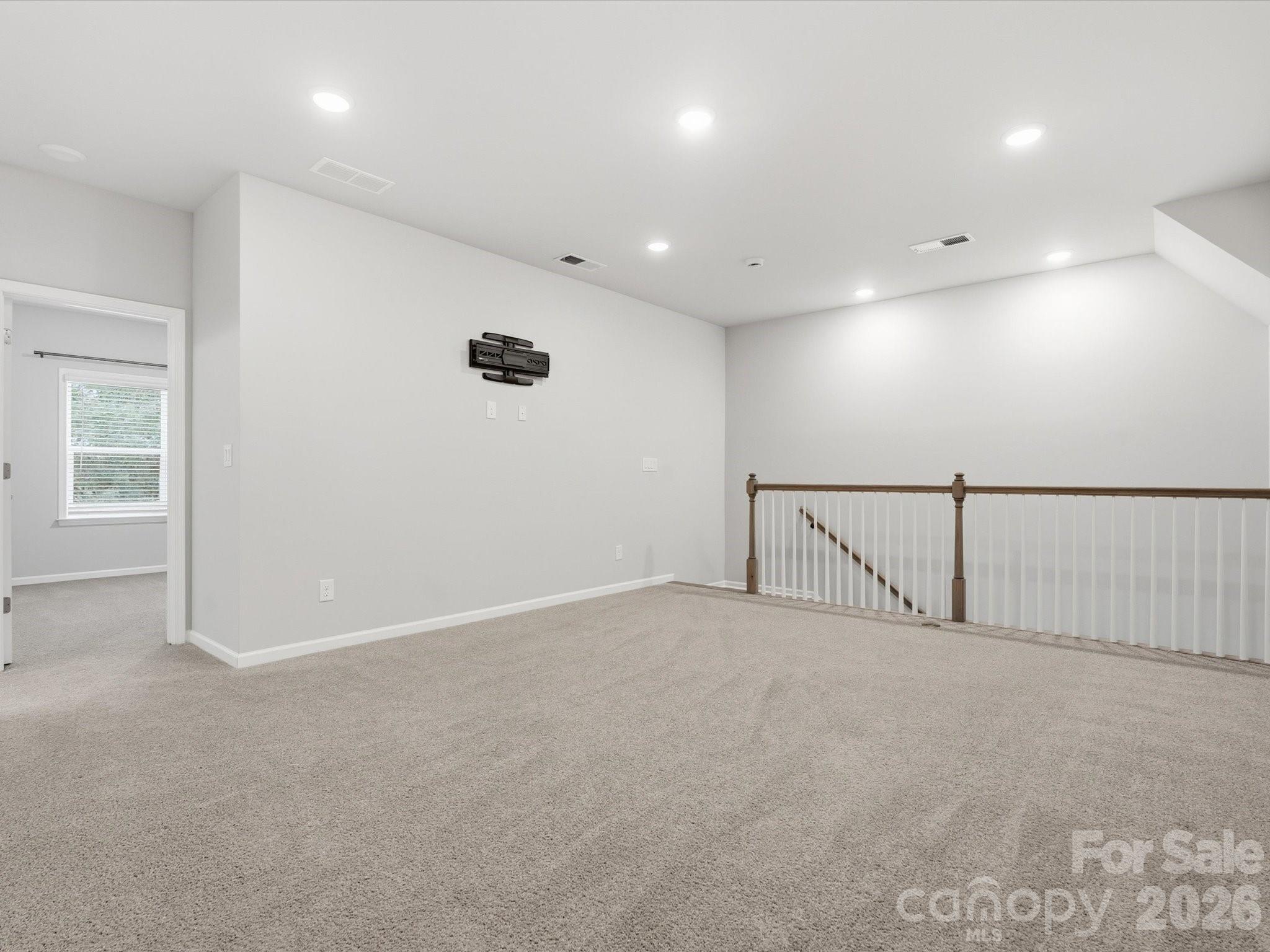 8018 Houser Street Property Photo 38
