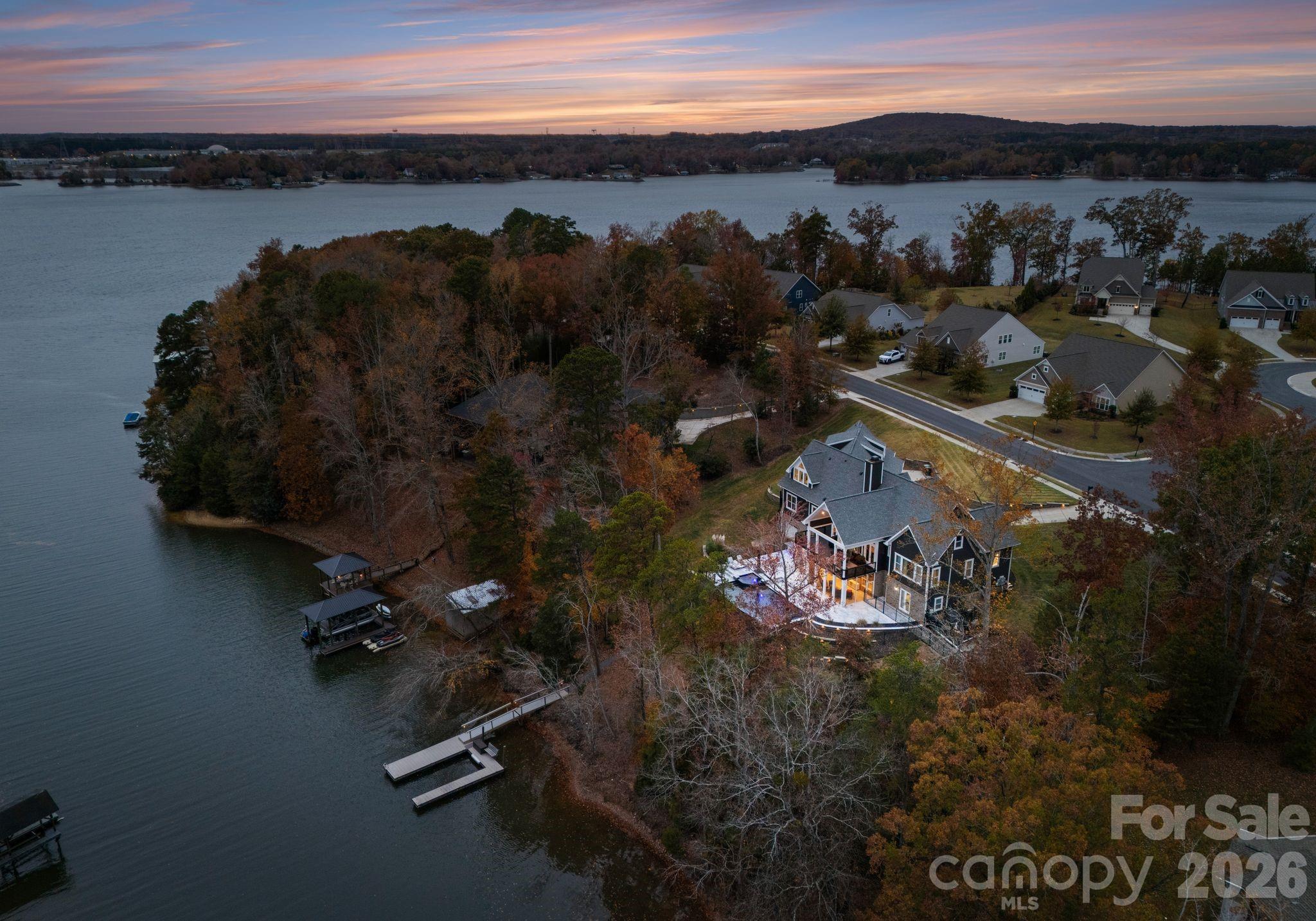 16312 Cozy Cove Road Property Photo