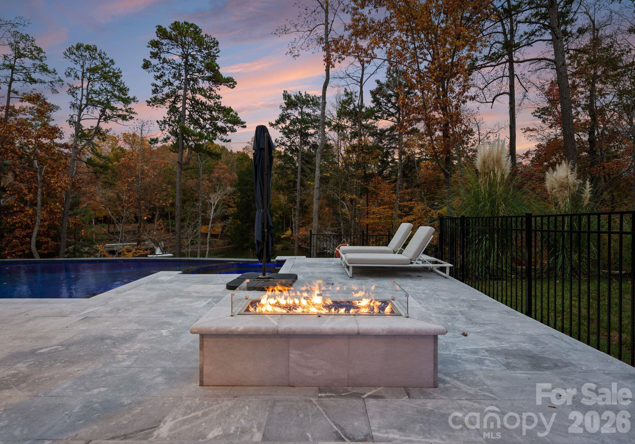 16312 Cozy Cove Road Property Photo 9