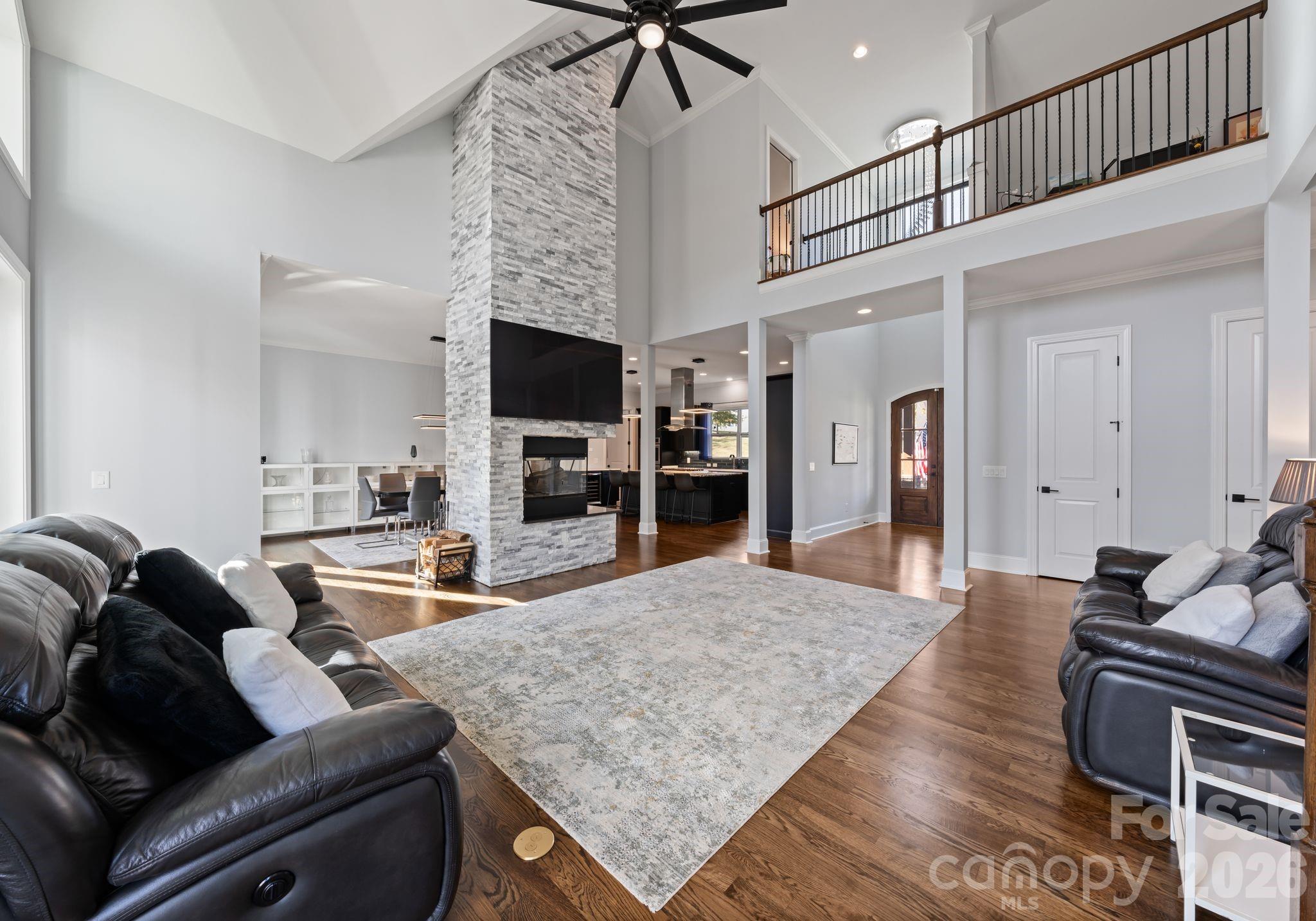 16312 Cozy Cove Road Property Photo 14