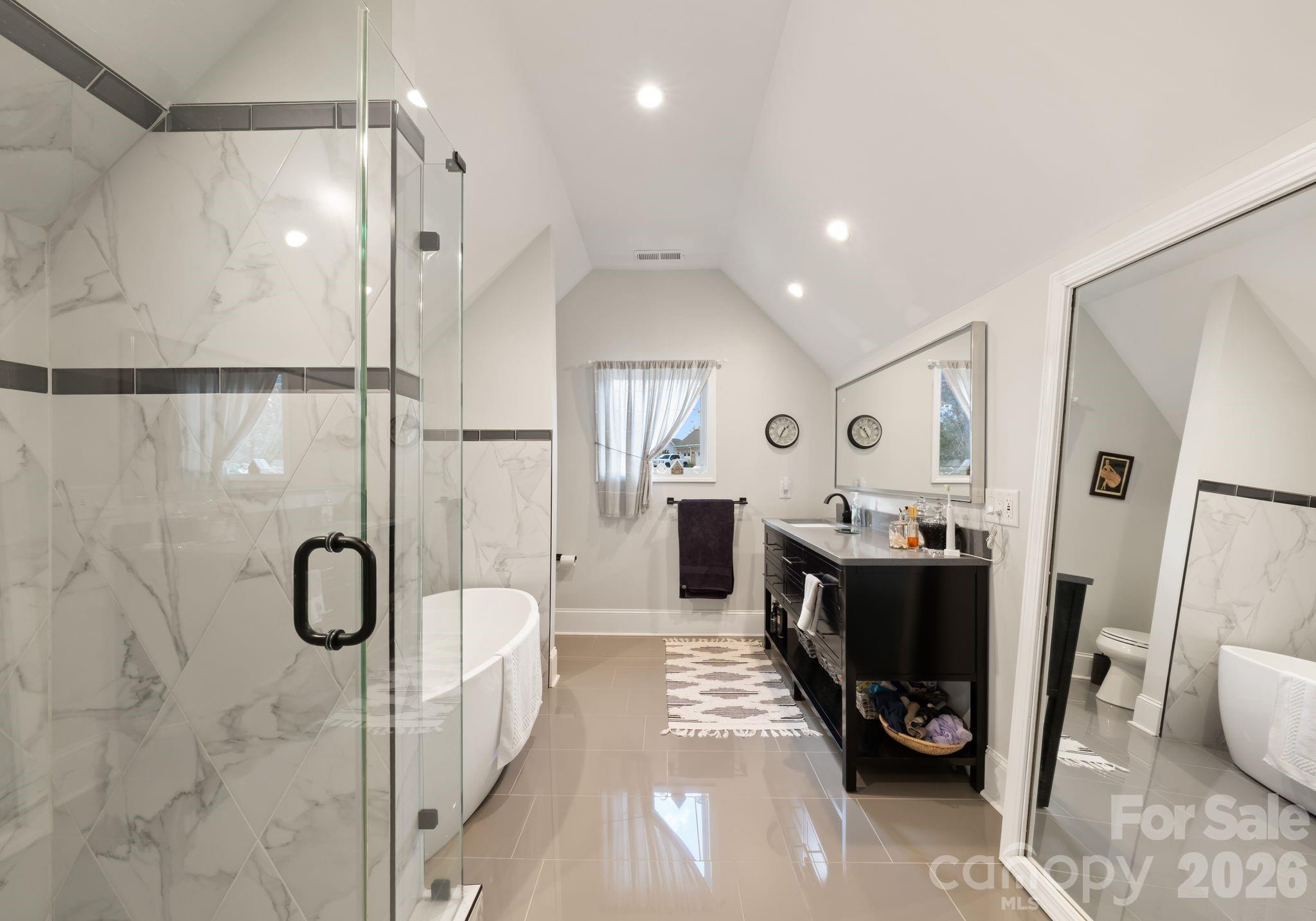 16312 Cozy Cove Road Property Photo 35