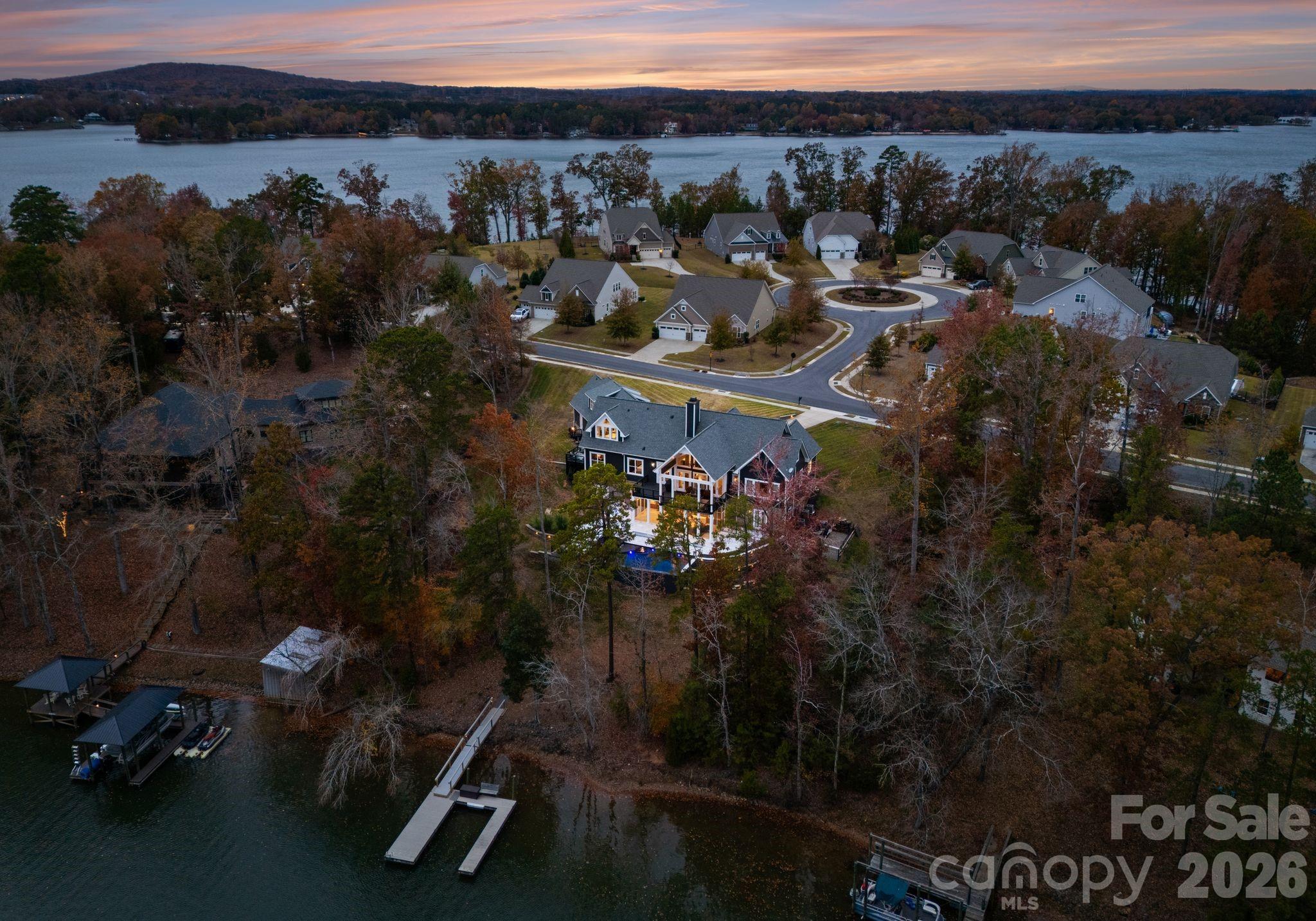 16312 Cozy Cove Road Property Photo 44