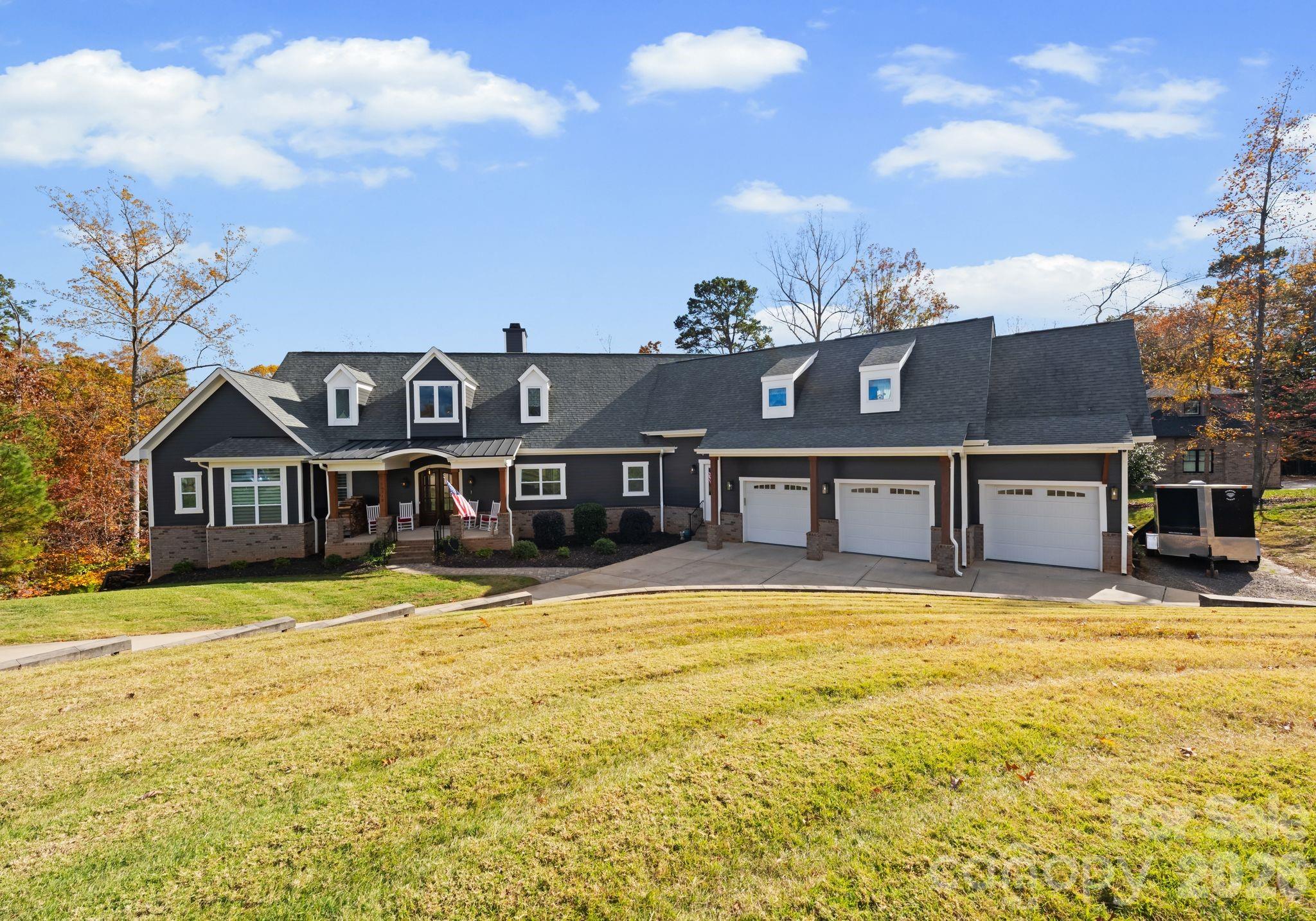 16312 Cozy Cove Road Property Photo 47