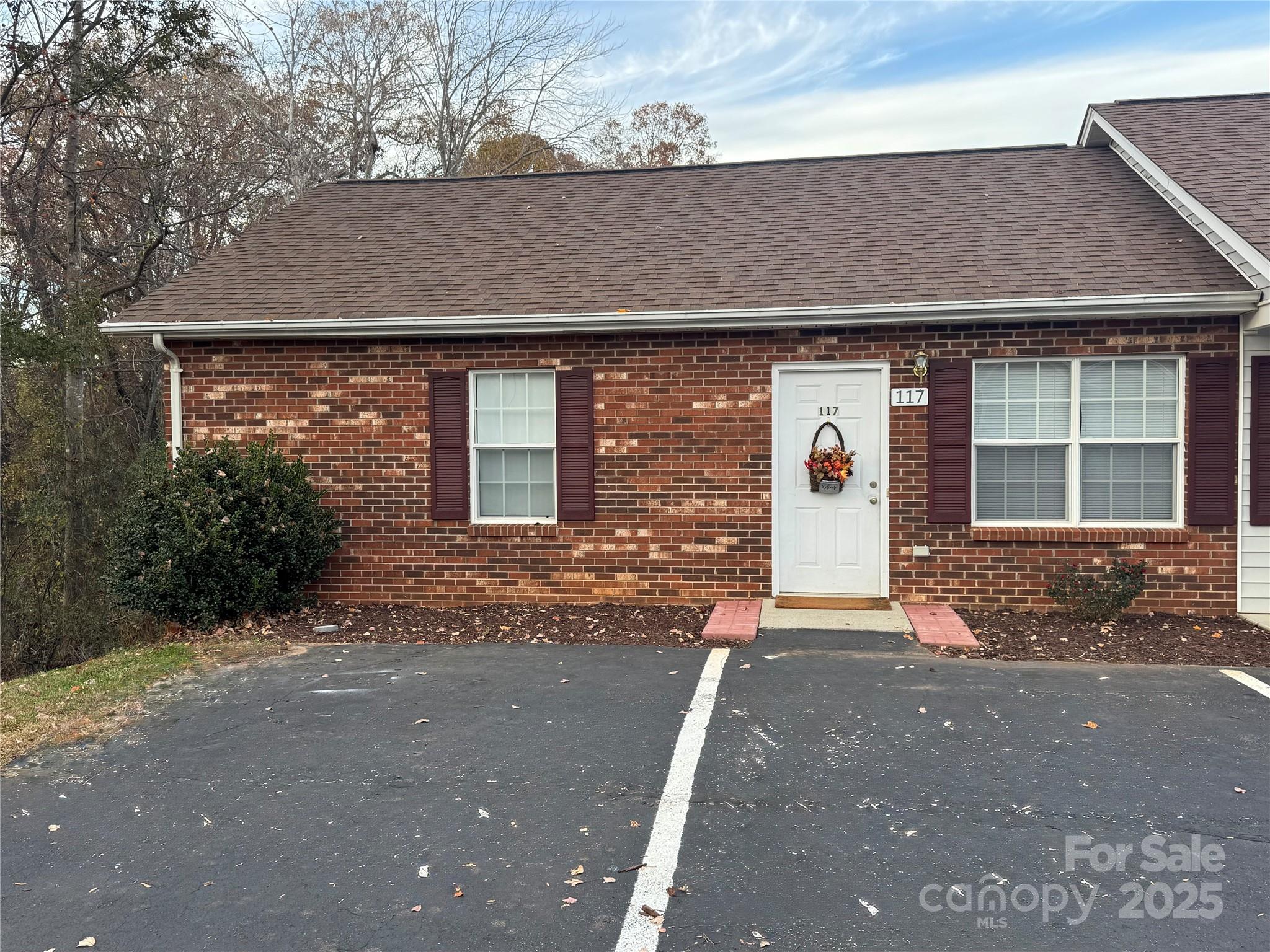 117 24th Street Property Photo 1