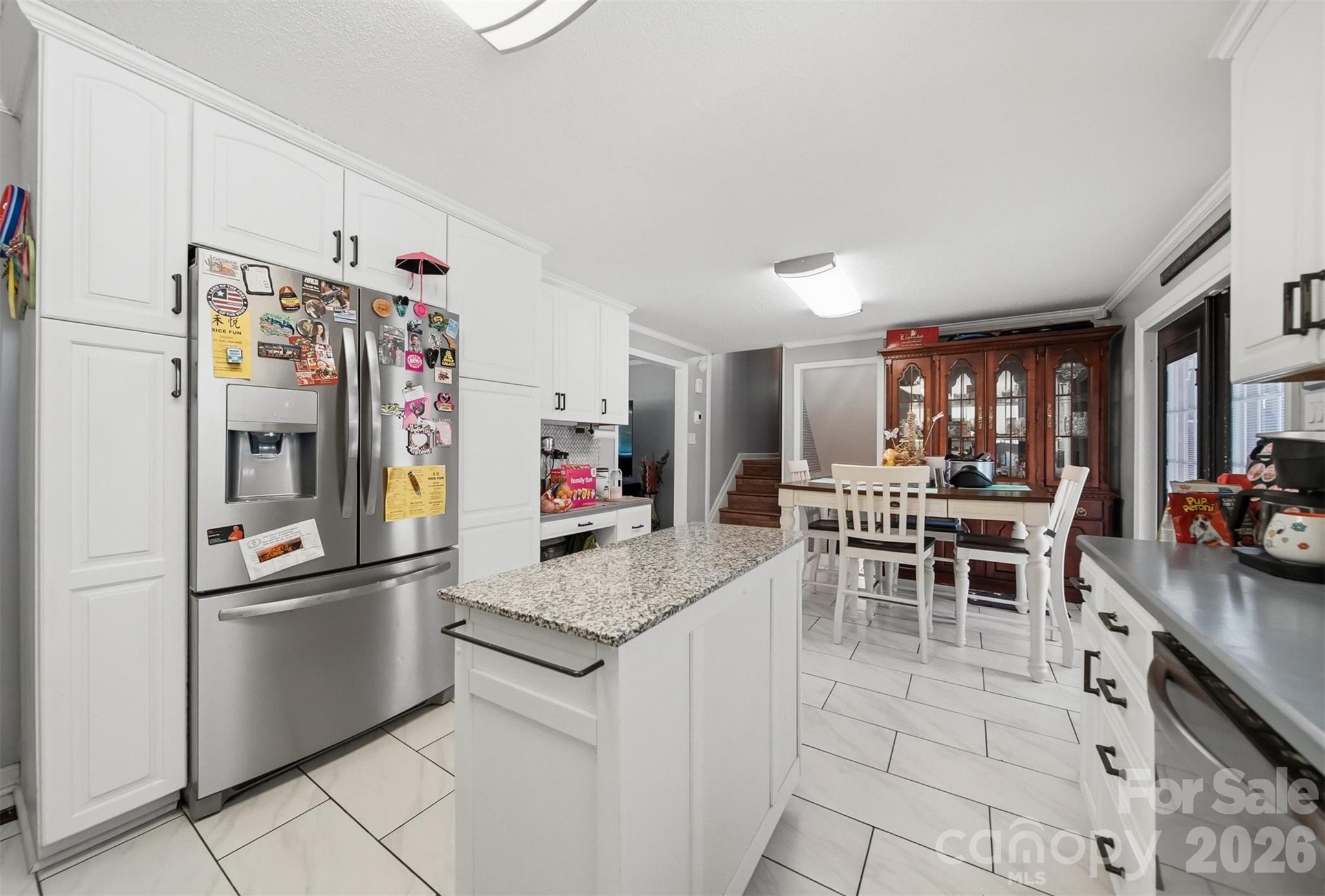 304 Parlier Avenue Property Photo 13