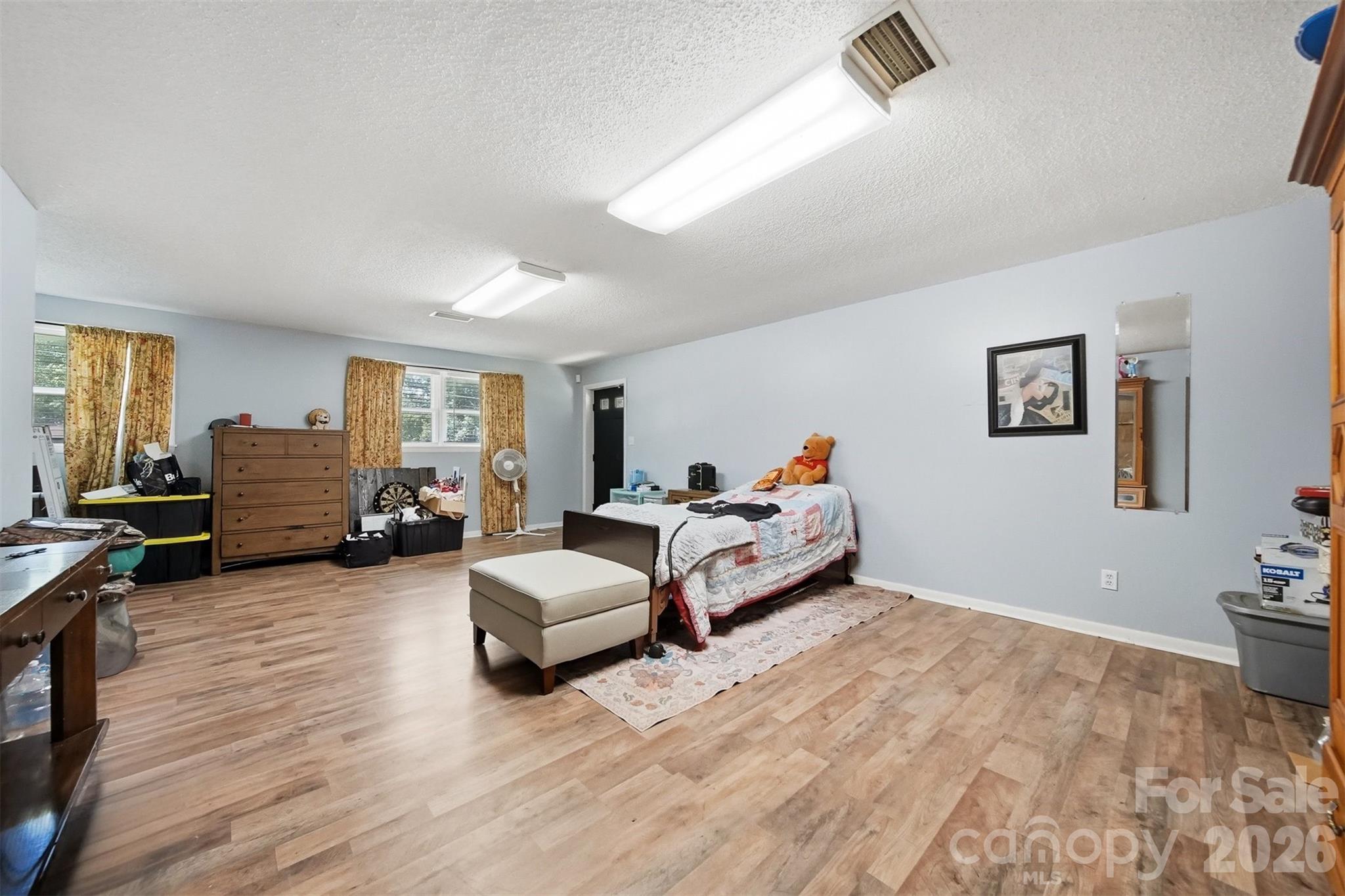 304 Parlier Avenue Property Photo 26
