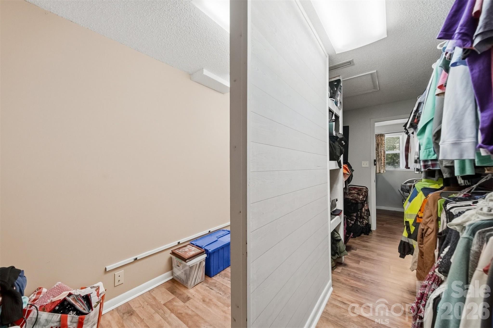 304 Parlier Avenue Property Photo 28