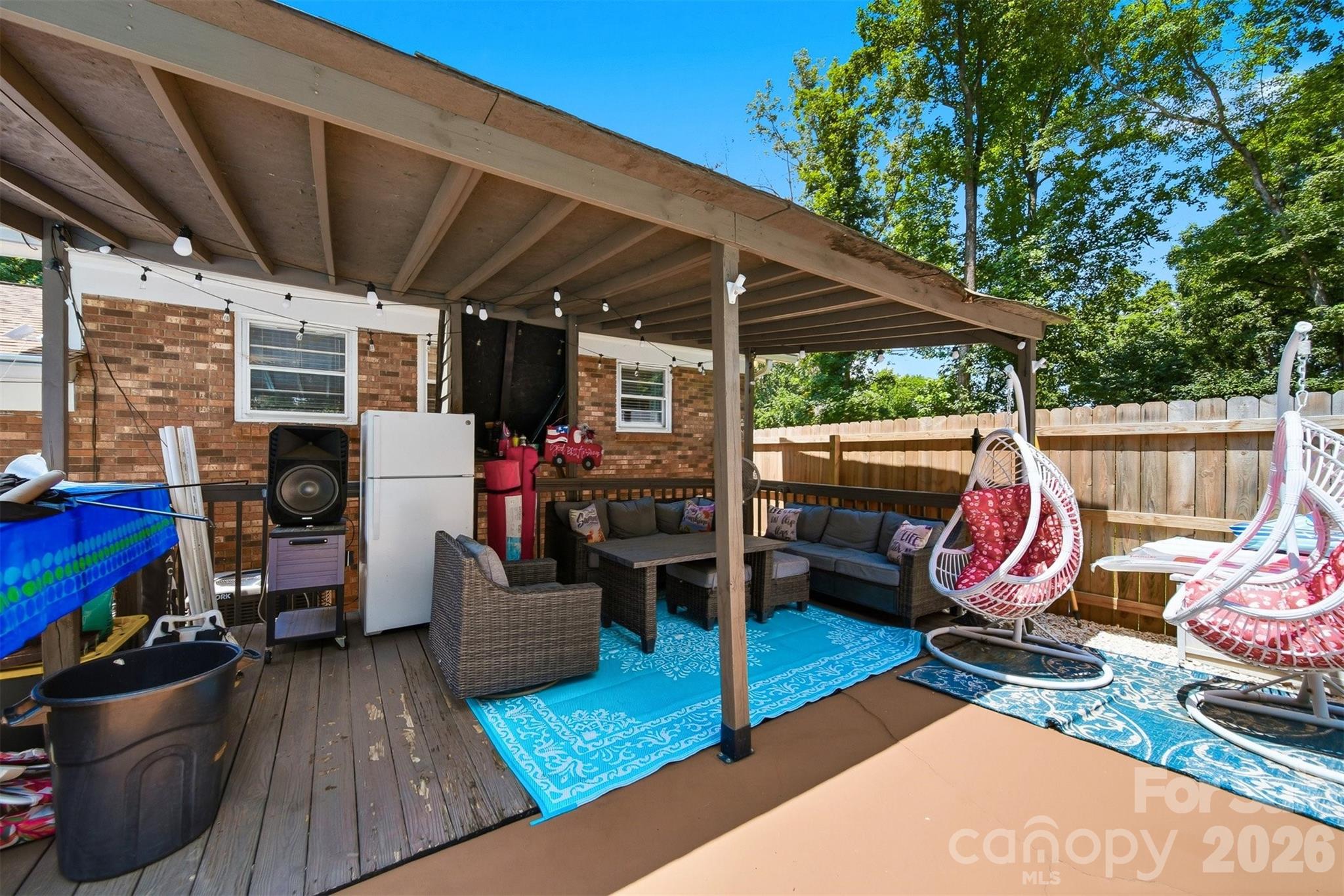 304 Parlier Avenue Property Photo 35