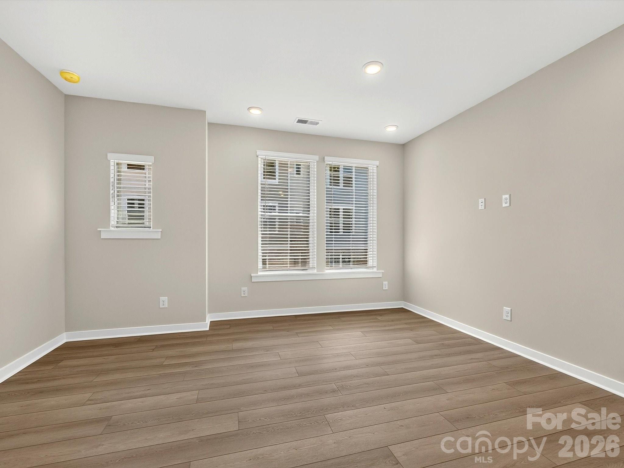 1539 Lithium Lane Property Photo 11