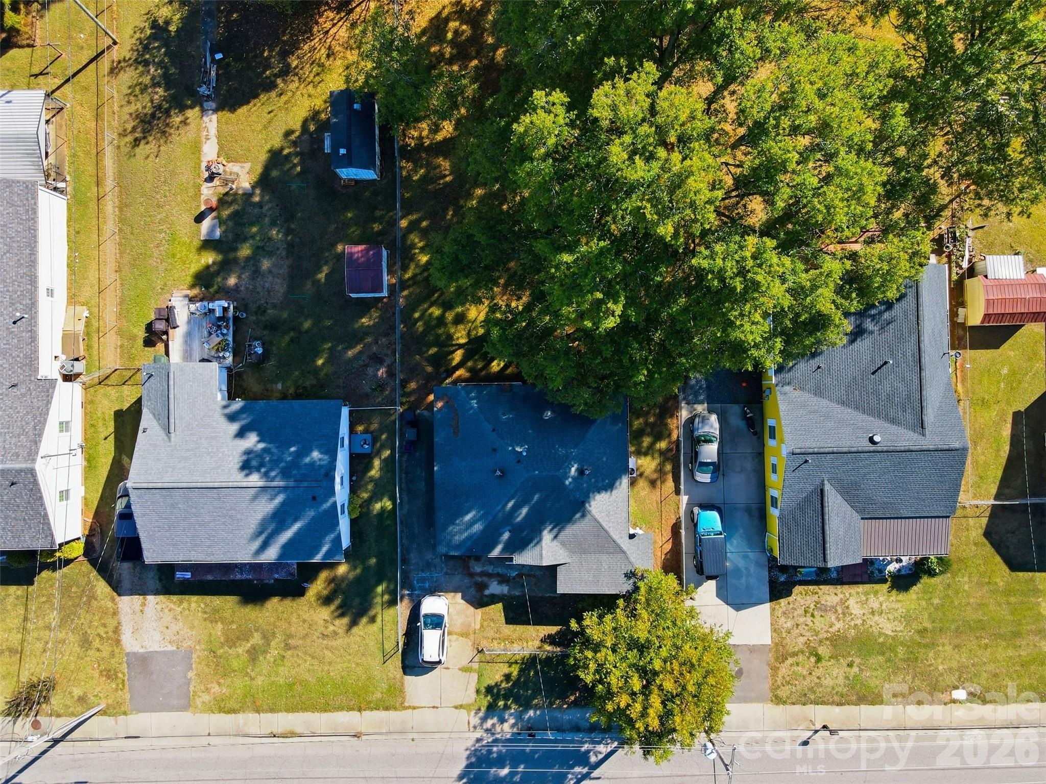 811 Cherry Road Property Photo 4