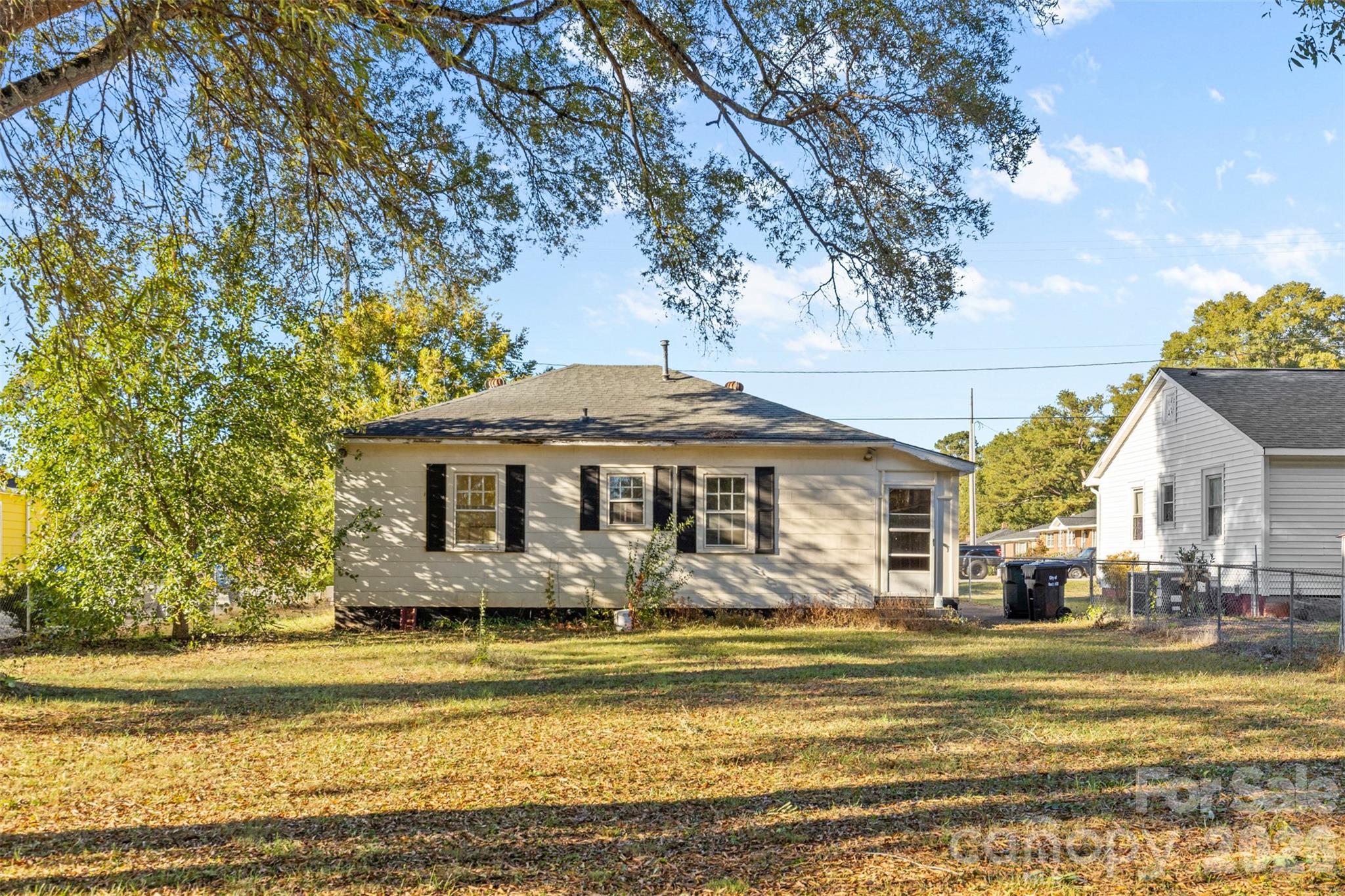 811 Cherry Road Property Photo 18