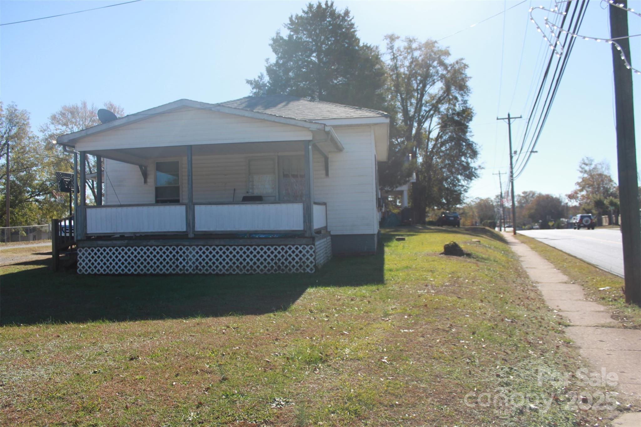 112 Eastside Drive Property Photo 13