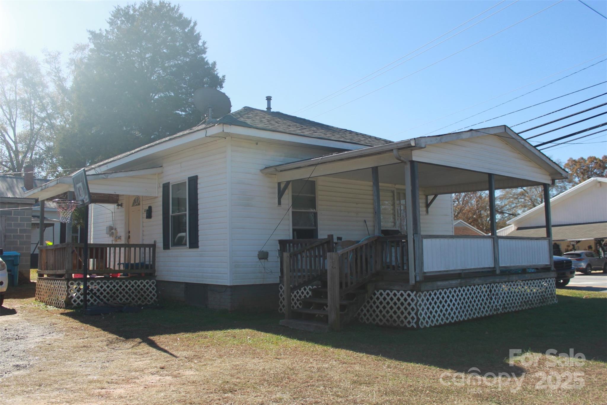 112 Eastside Drive Property Photo 19