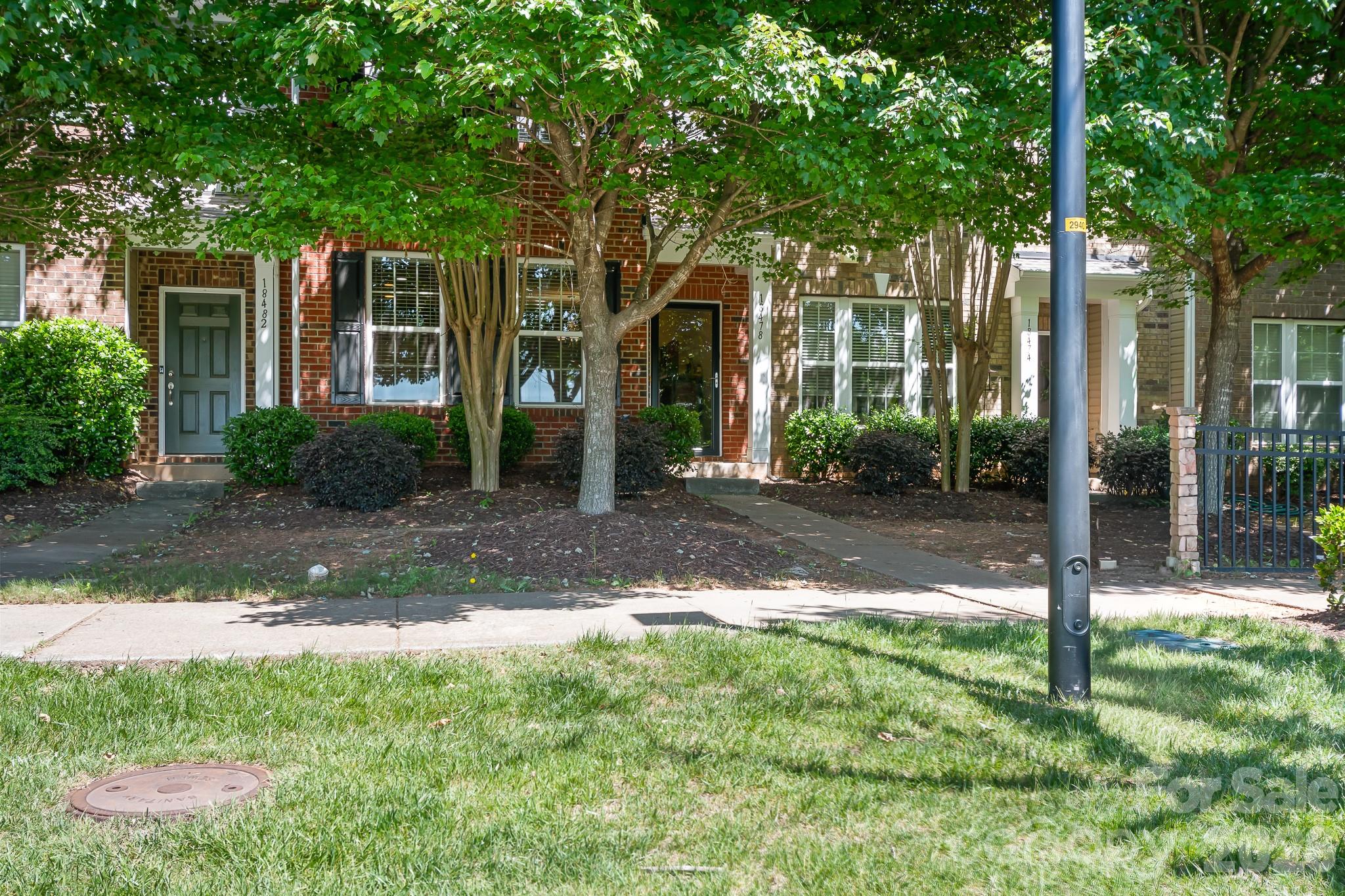 18478 W Catawba Avenue Property Photo 3