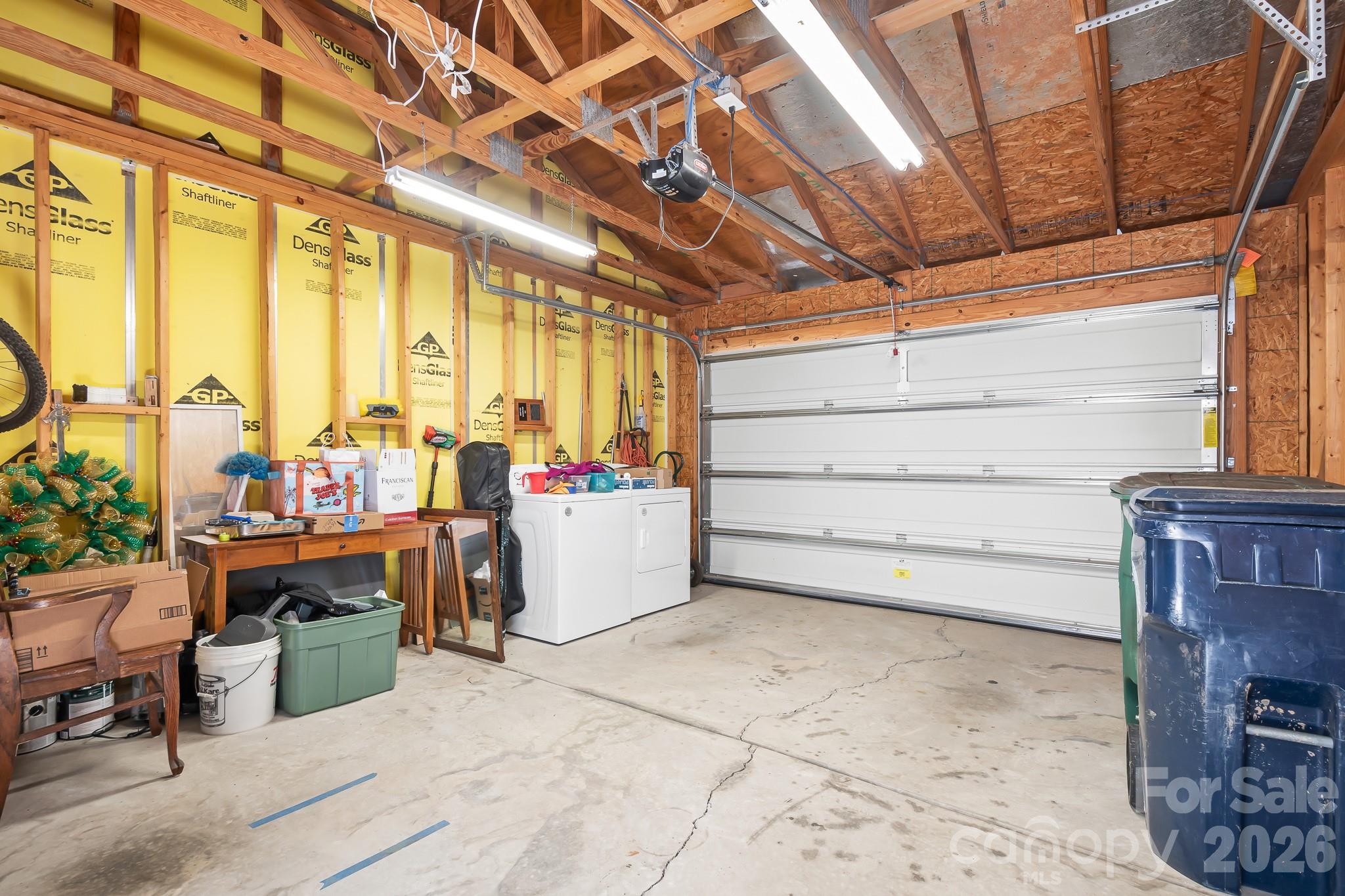 18478 W Catawba Avenue Property Photo 31