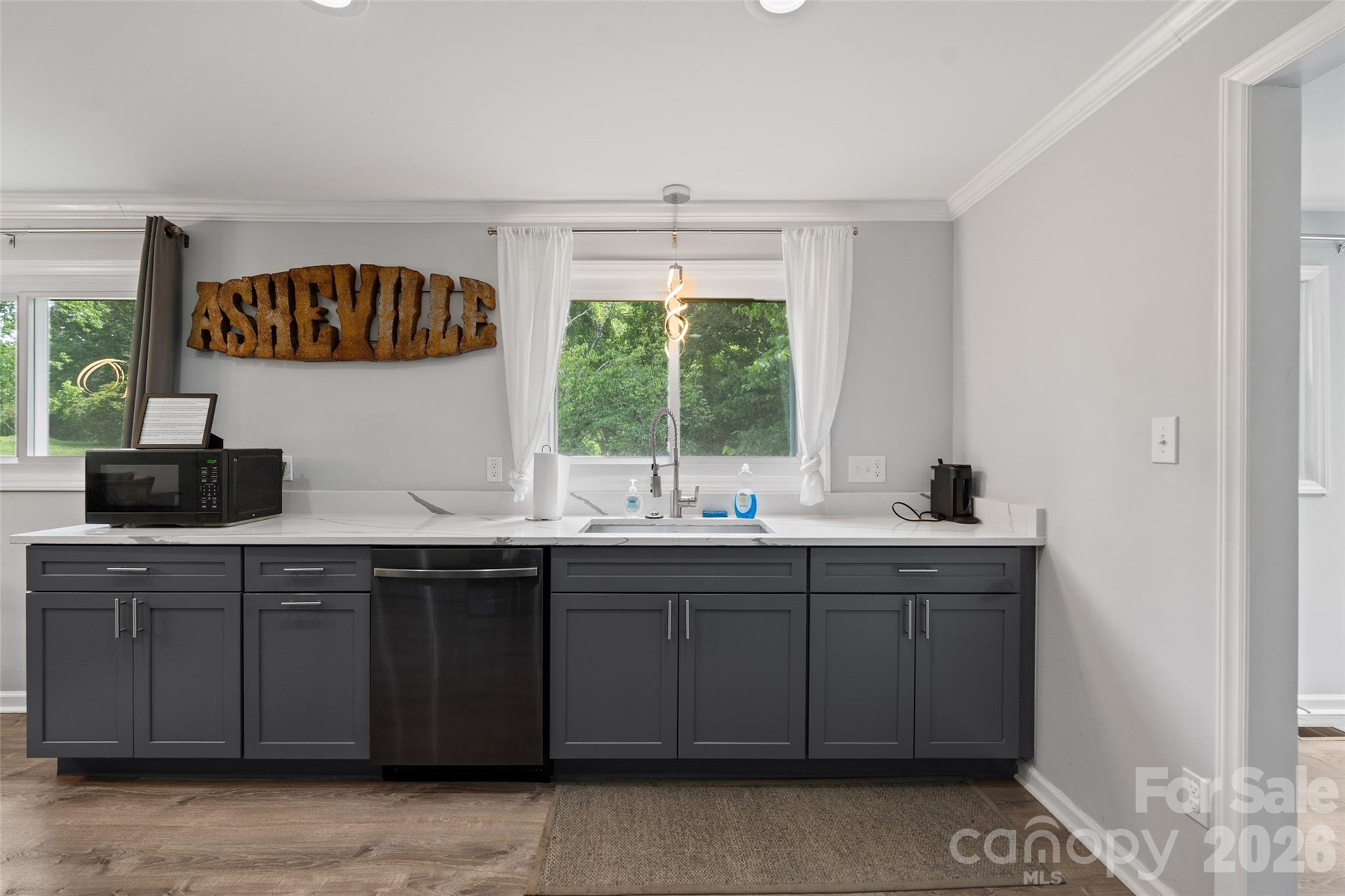 334 Mills Gap Road Property Photo 6