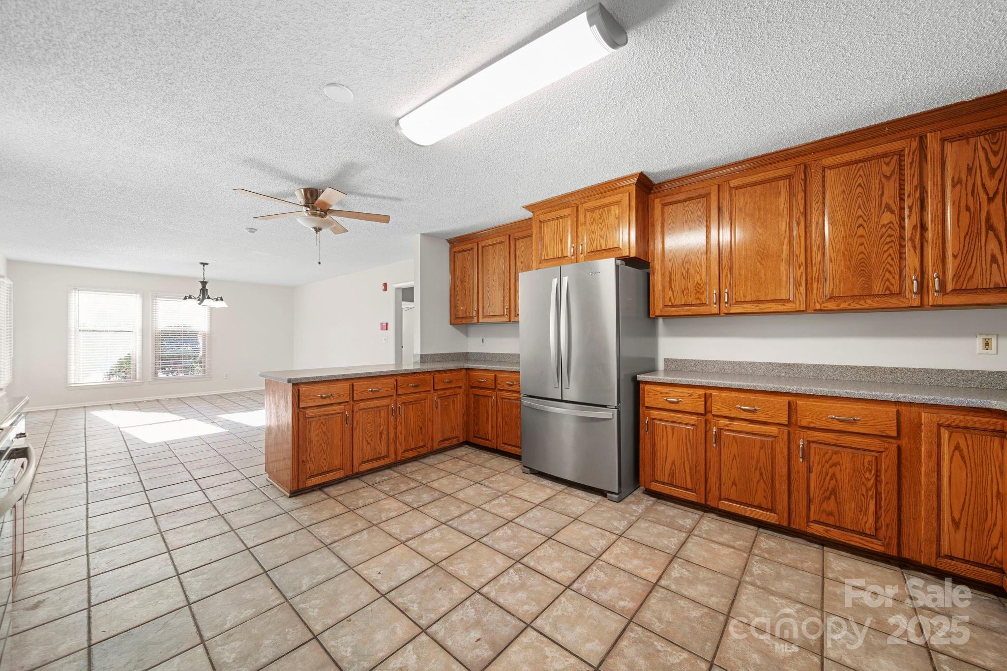 1015 Elizabeth Drive Property Photo 14