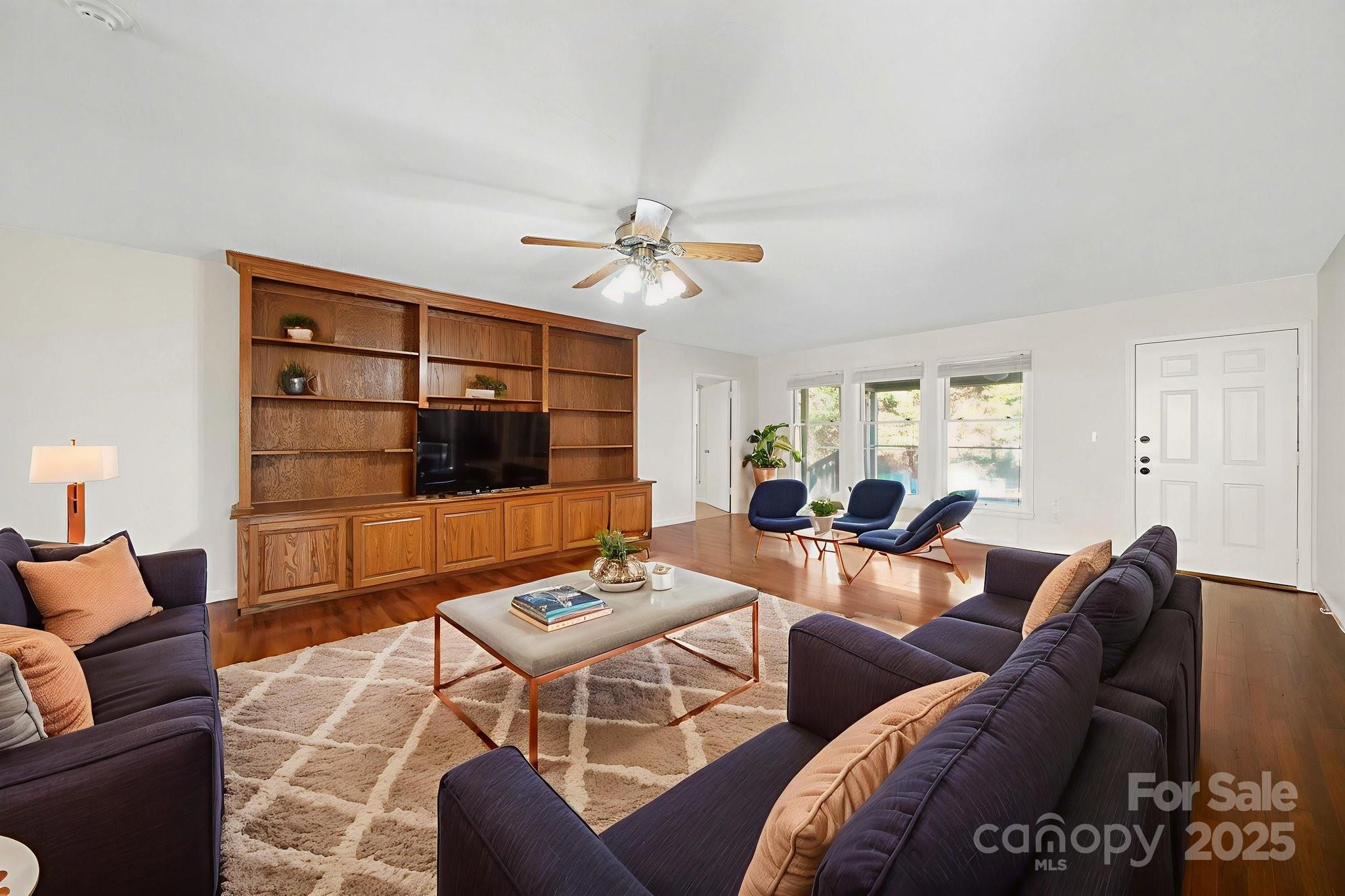 1015 Elizabeth Drive Property Photo 17