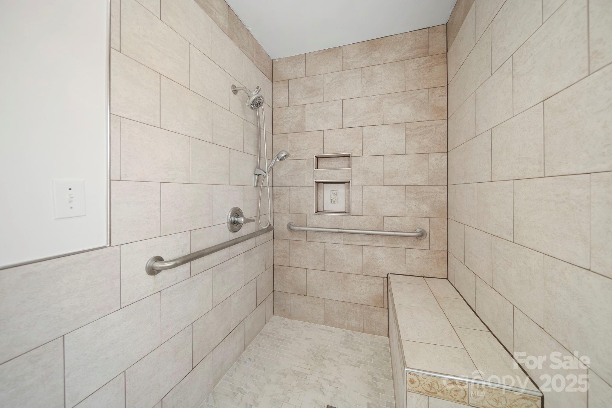 1015 Elizabeth Drive Property Photo 35