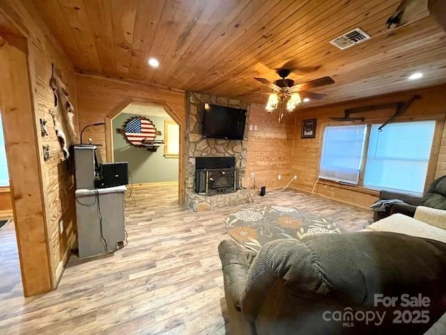 935 E Us 74 Business Highway Property Photo 13