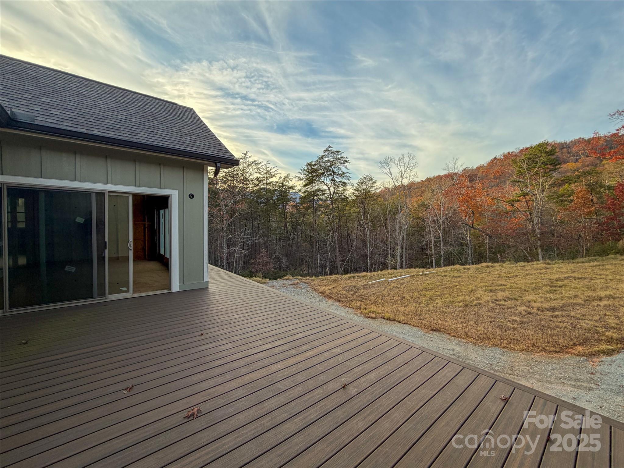 864 Matho Trace Property Photo 29