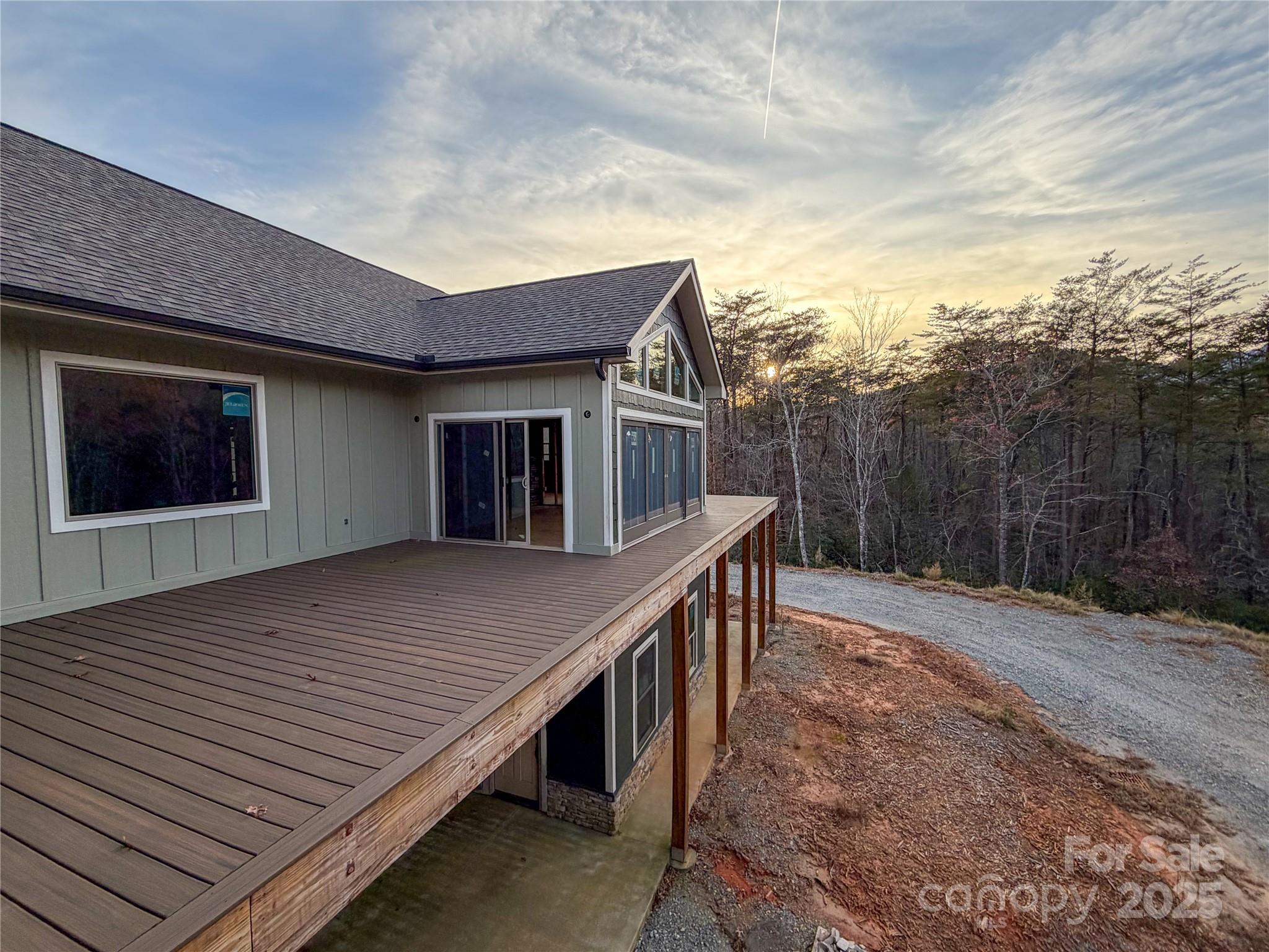 864 Matho Trace Property Photo 31