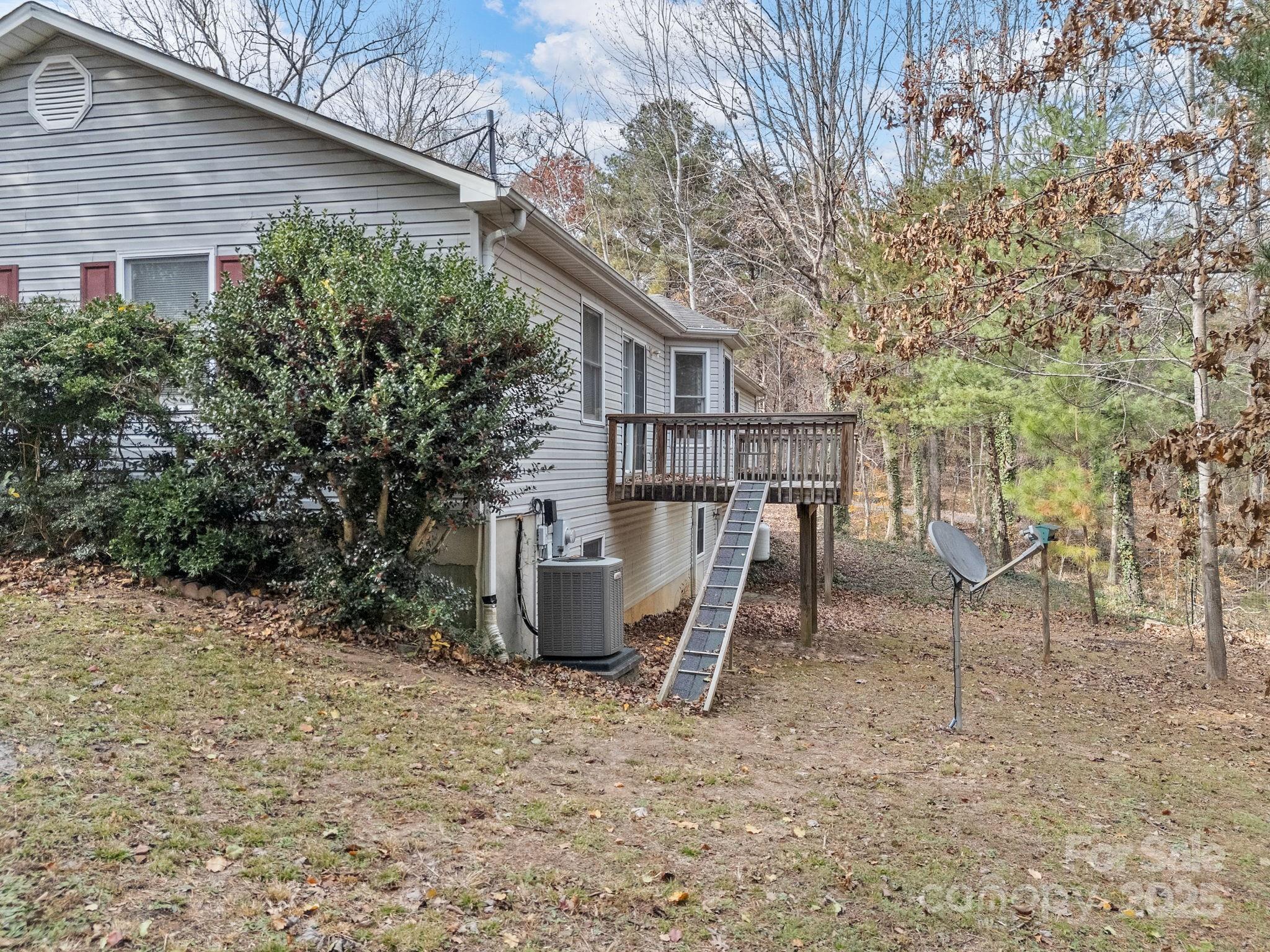 383 Woody Circle Property Photo 31