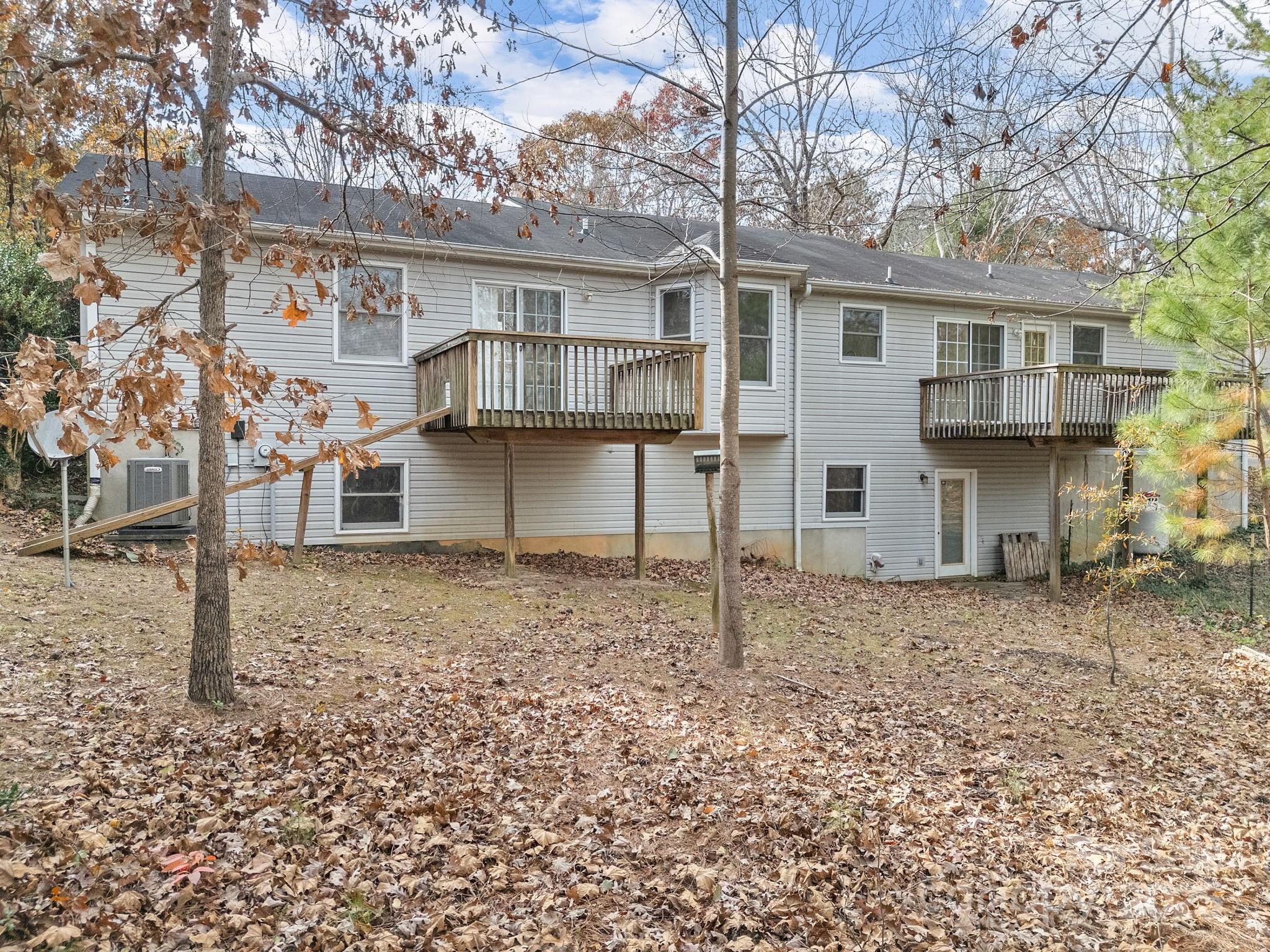 383 Woody Circle Property Photo 32