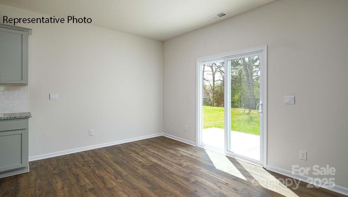 2054 10th Street Property Photo 7
