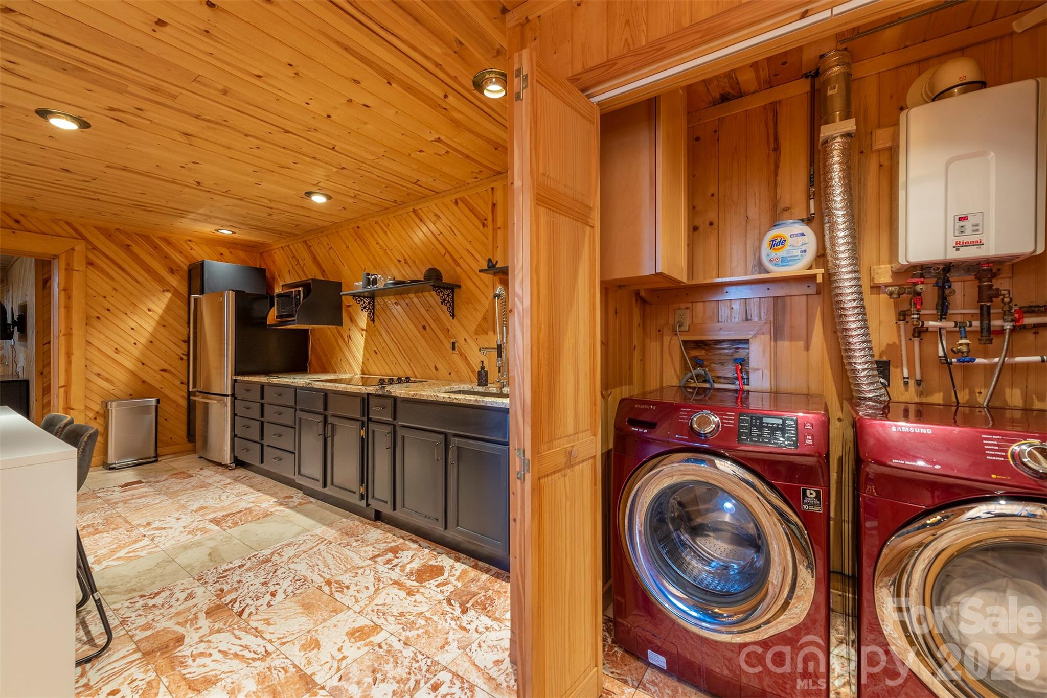 2338 El Miner Drive Property Photo 25