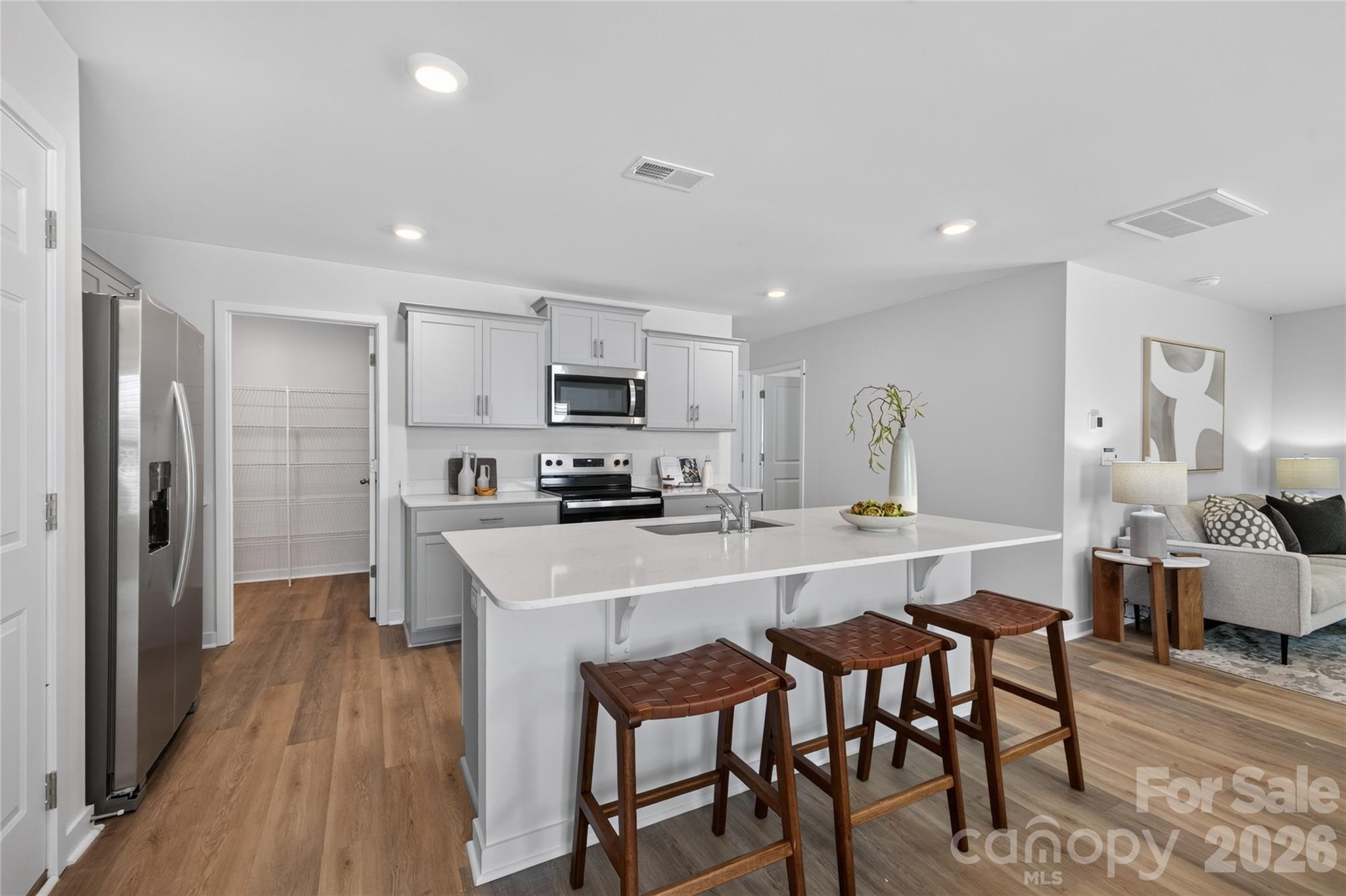 2058 10th Street Property Photo 5